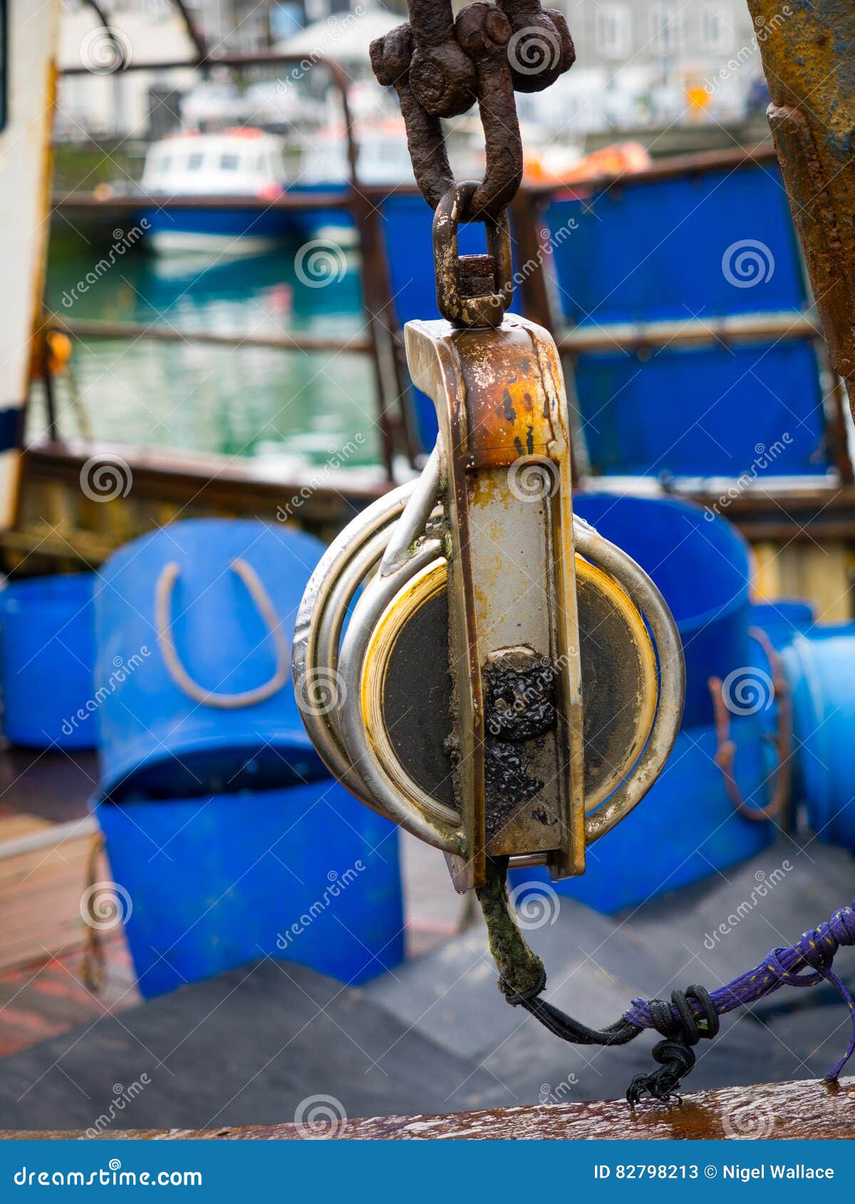 Mechanical Pulley stock image. Image of steel, photograph 82798213