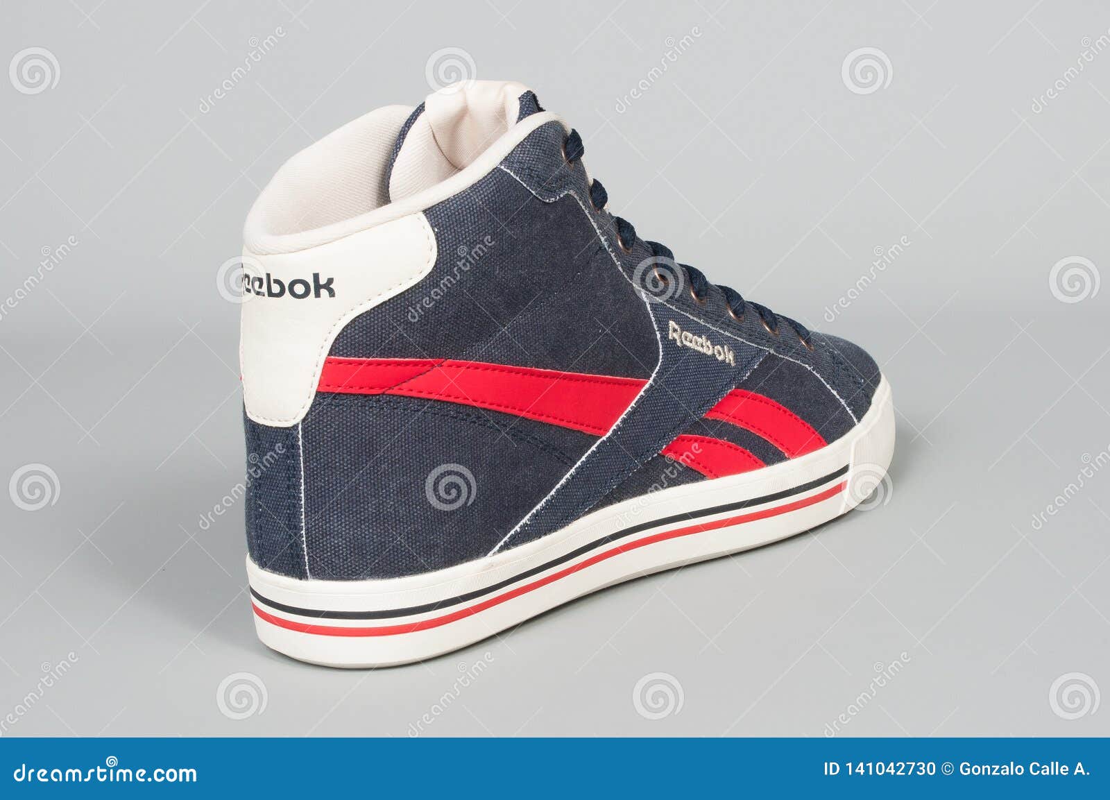 reebok colombia medellin