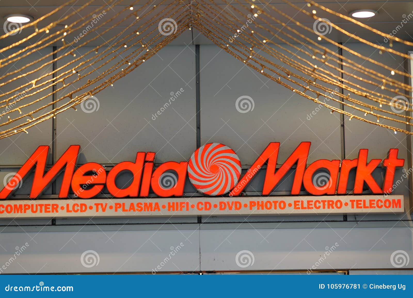 Media Markt store editorial photo. Image of design, computer - 105976781