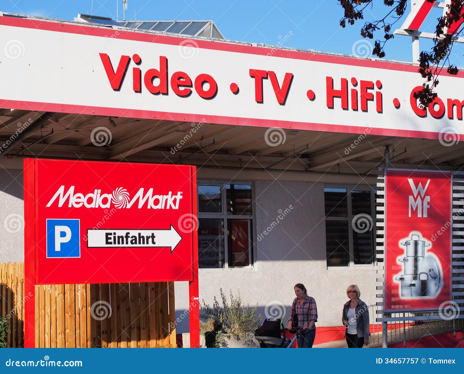 Loja de Mediamarkt foto de stock editorial. Imagem de eletrônica