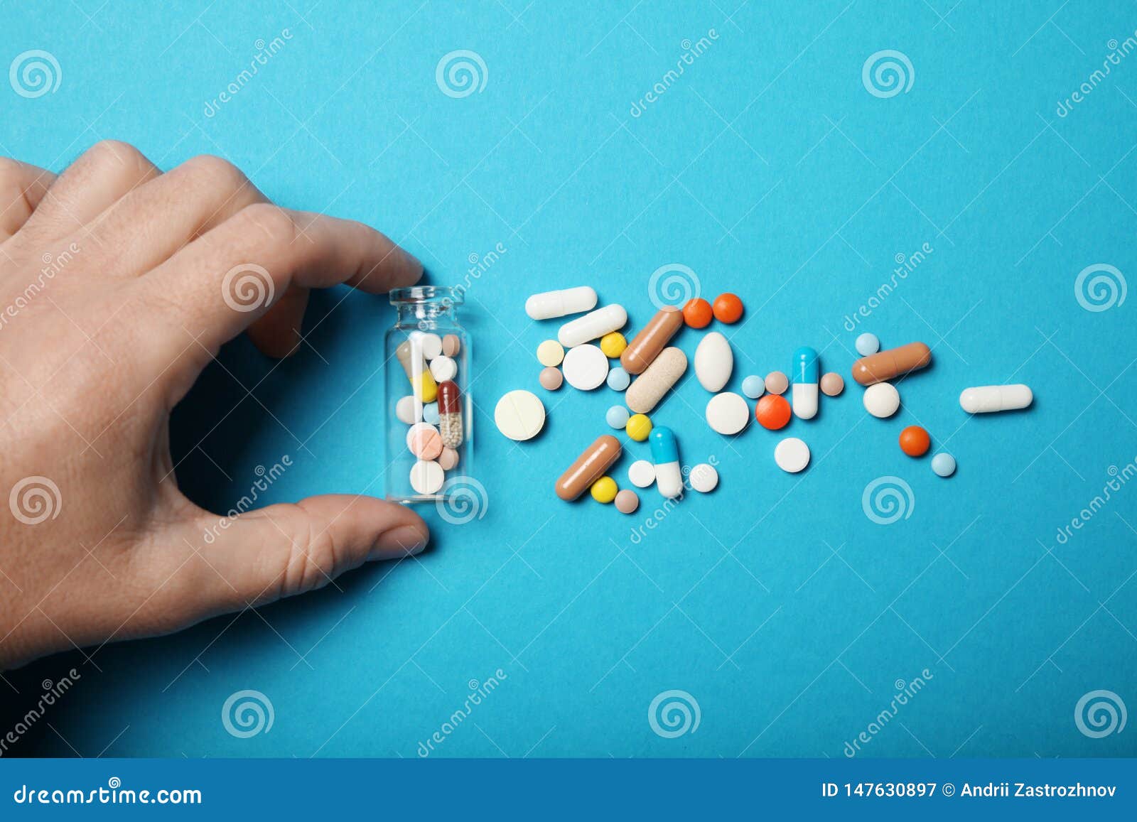 medical pharmacology addiction. antidepressant, antibiotic, antioxidant, aspirin pills