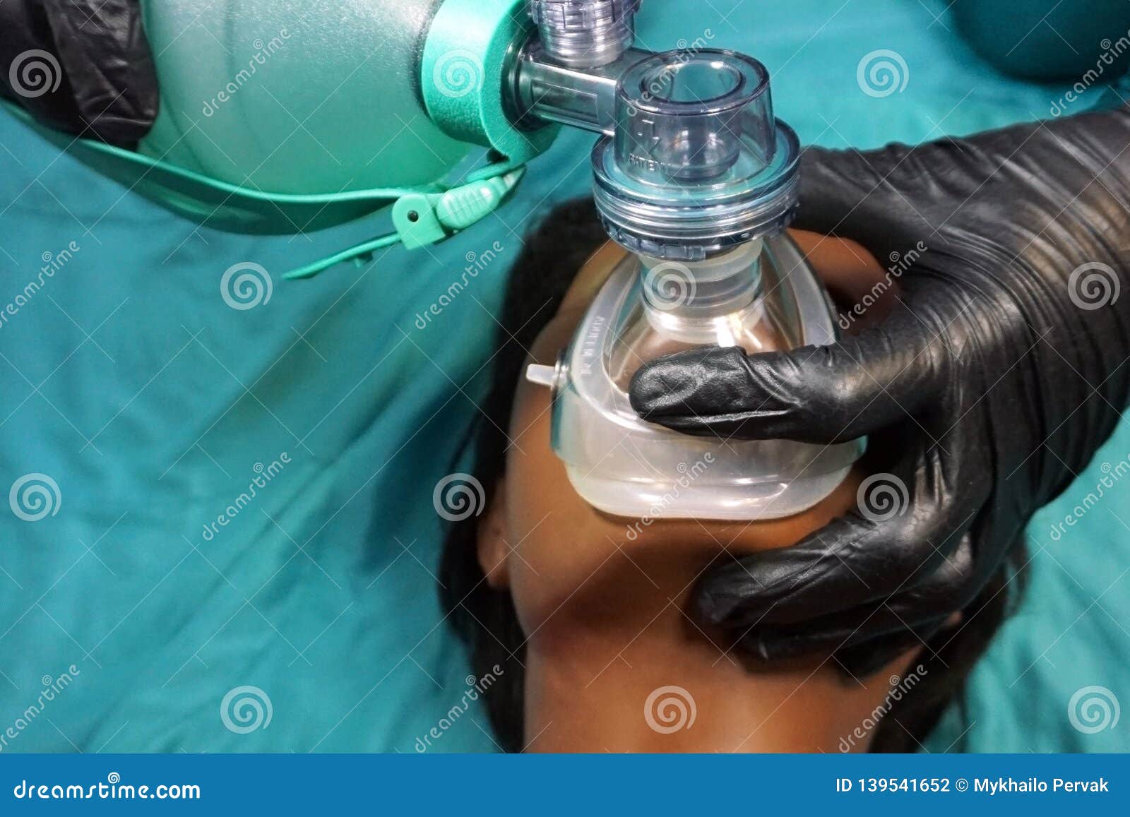 Ambu Bag Royalty Free Stock Photography CartoonDealer 47869757 adult-bag-valve-mask-outlet-collection-www-pinnaxis