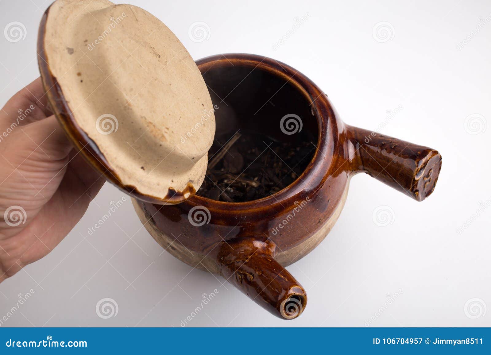 Medicine earthen pot stock image. Image of craft, kettle 106704957
