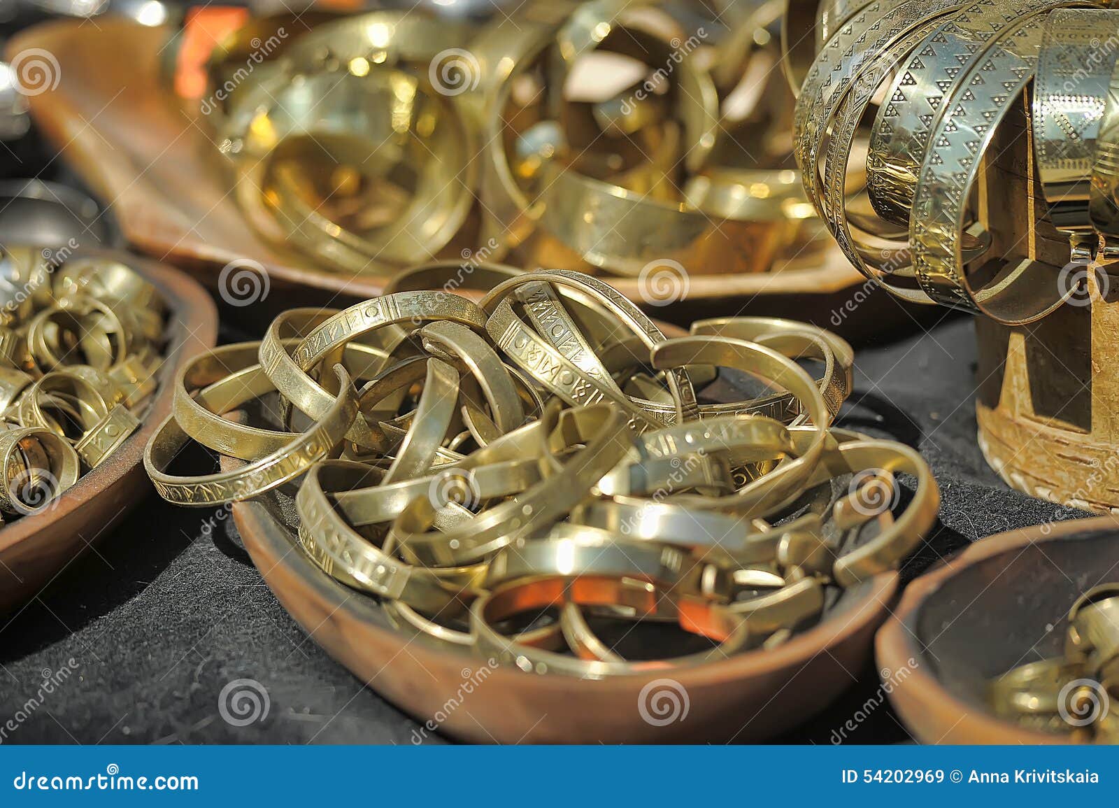 Vinterly Adjustable Cuff Ring Bracelets Bangles Pure Copper Bracelet Ring  Women Health Energy Magnetic Jewelry Set for Women Men