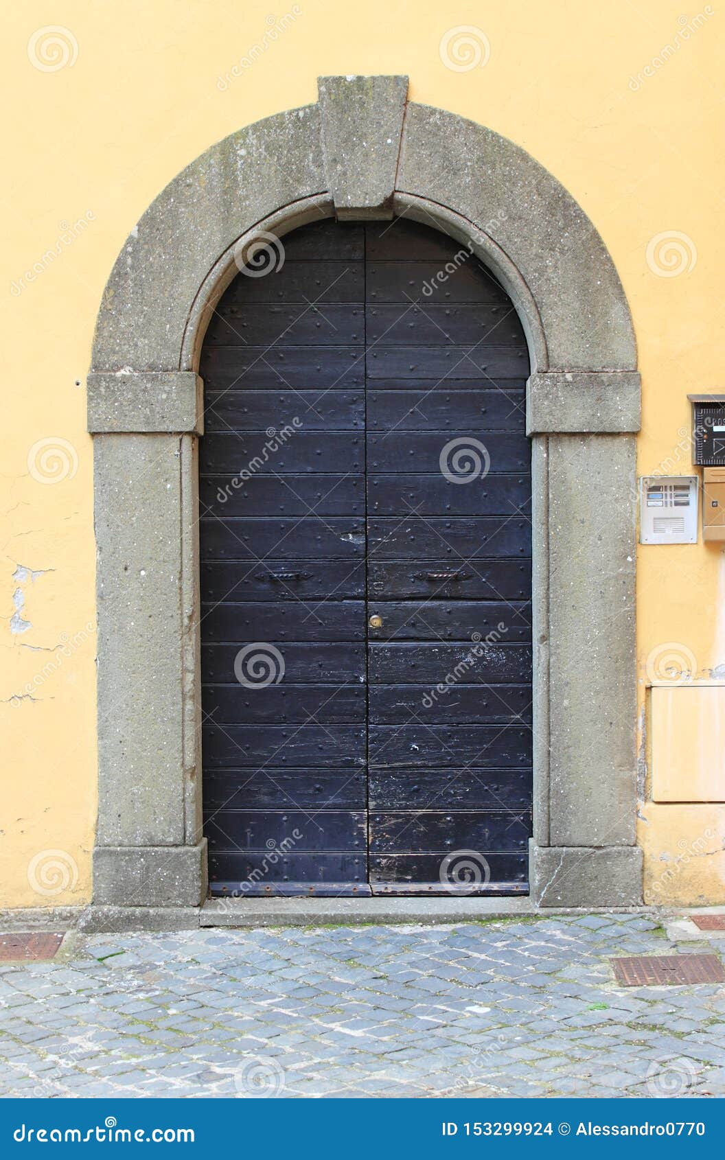 Medieval front door stock photo. Image of history, fretted - 153299924