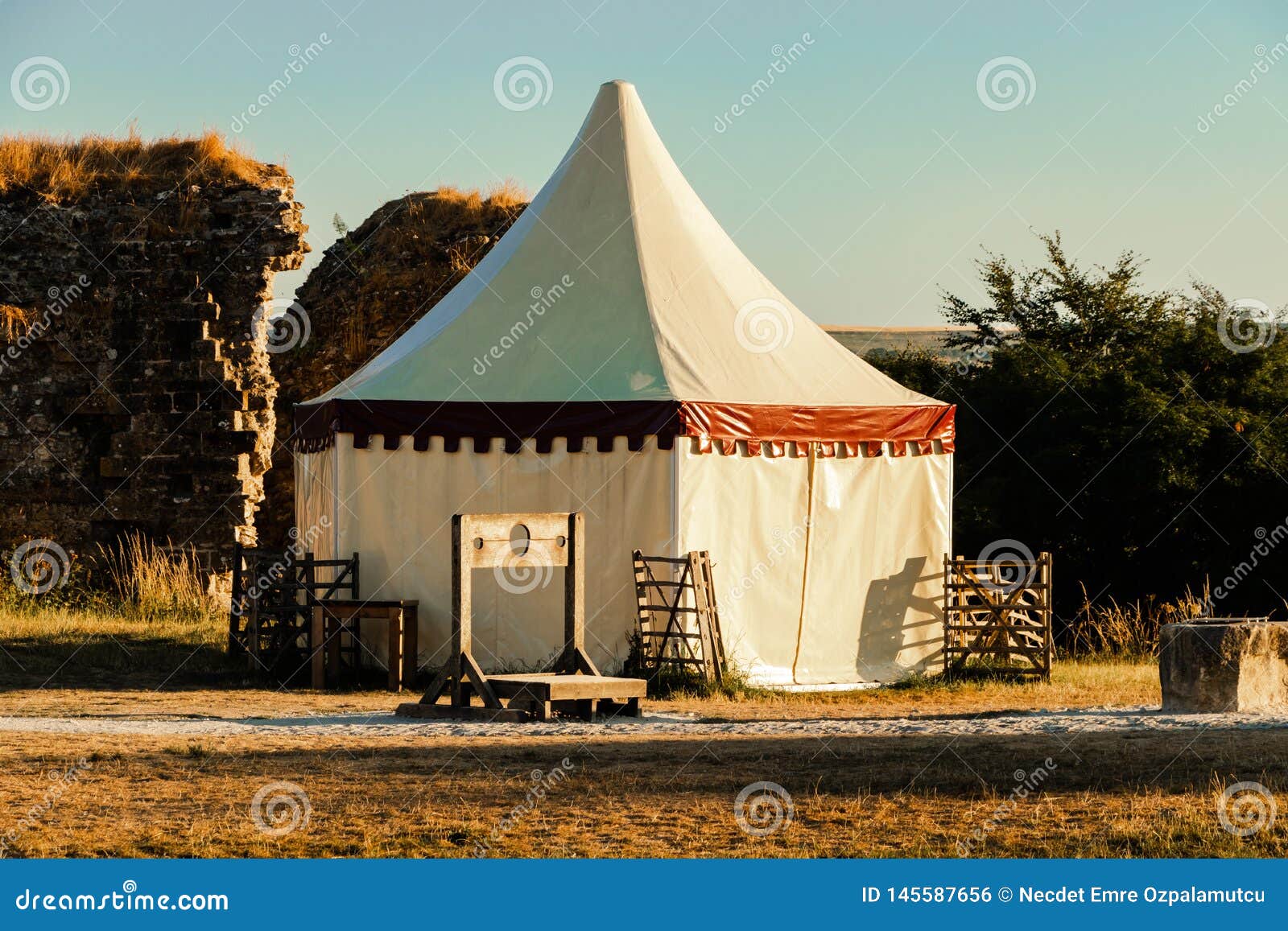 Medieval Military Camp / Tent Stock Photo - Image of ancient, medieval:  145587656