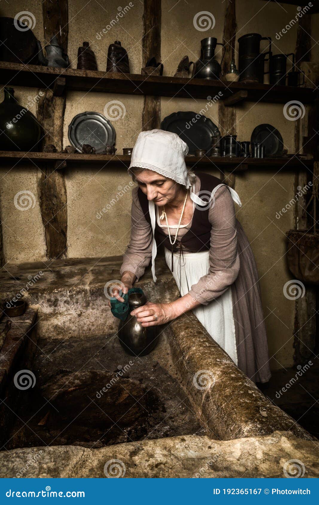 Medieval Portrait of a Maid Cleaning in Kitchen Stock Image - Image of  historic, clothing: 192365167