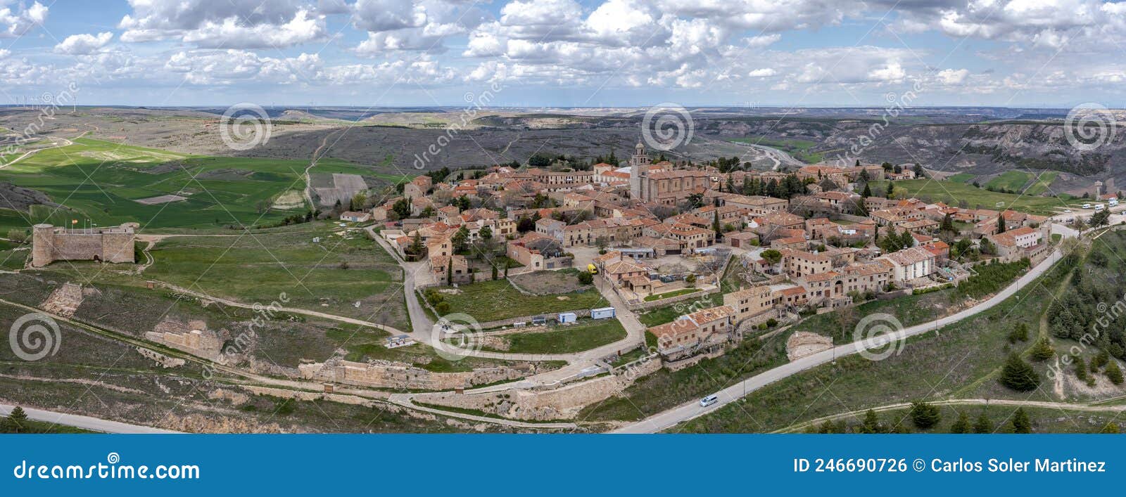 medinaceli is a spanish town in the province of soria, in castile and leon, touristic destination