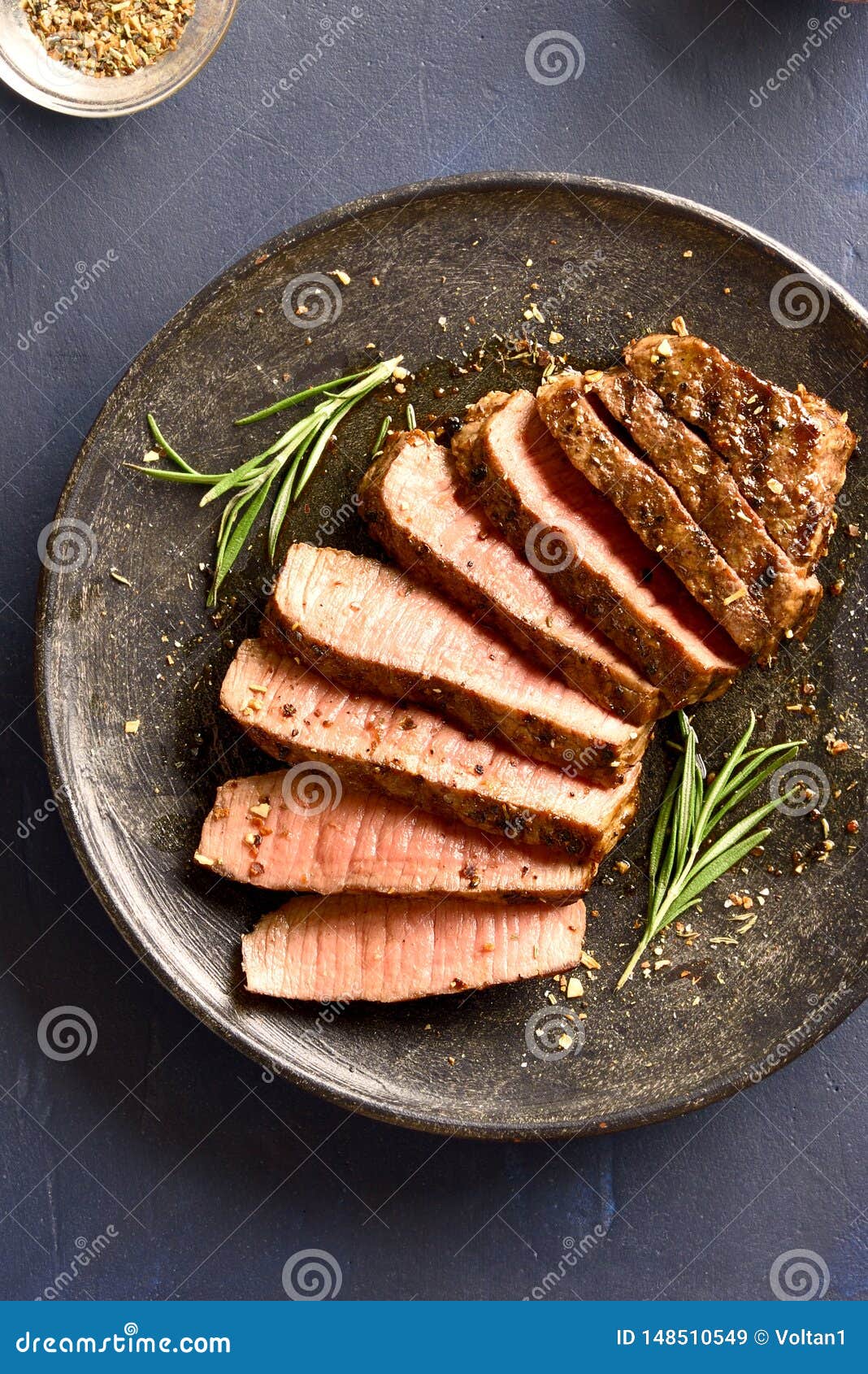 Medium rare roast beef stock image. Image of chop, fried 148510549