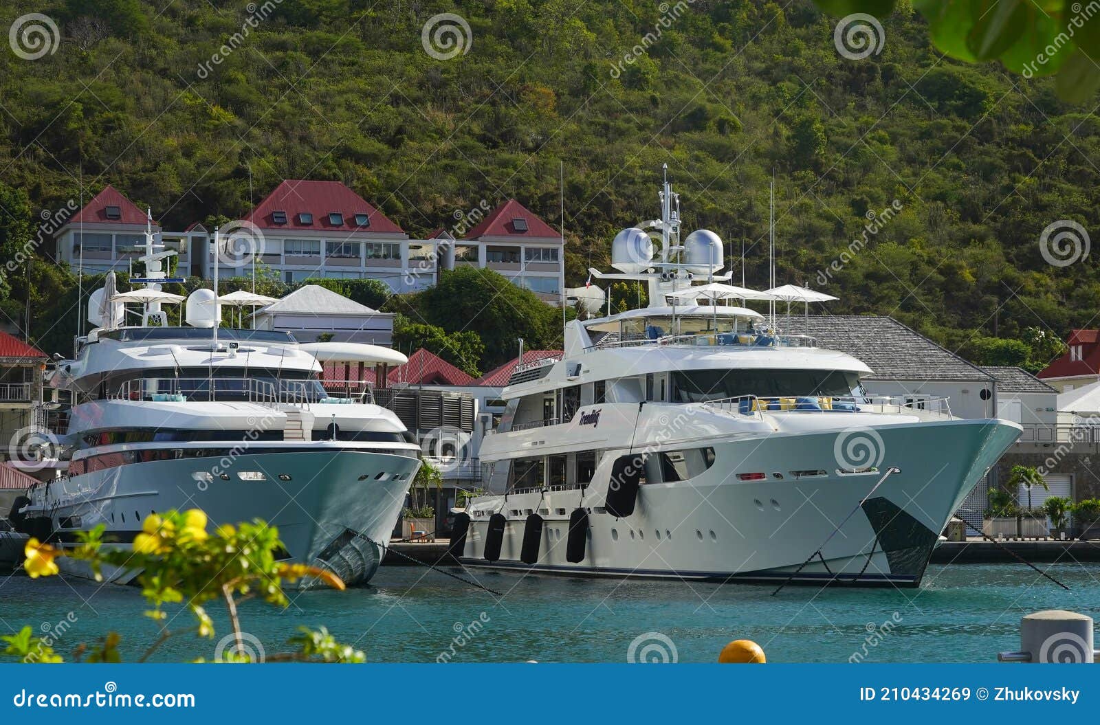 mega yachts st barts