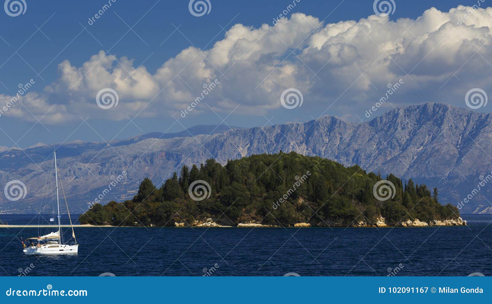 Meganisi stockbild. Bild von griechisch, mittelmeer - 102091167