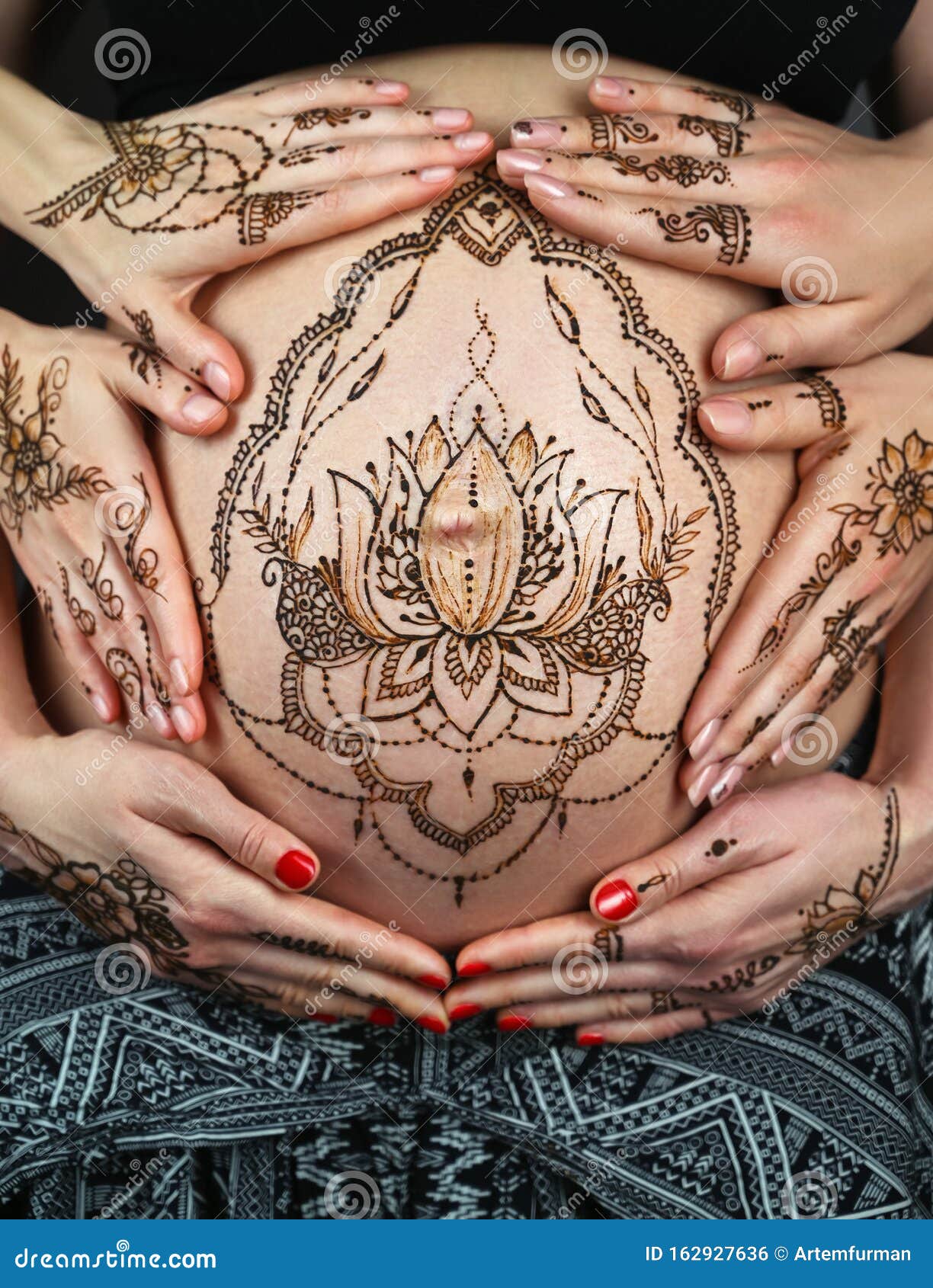 Henna Tattoo Designs for Pregnant Bellies  K4 Fashion