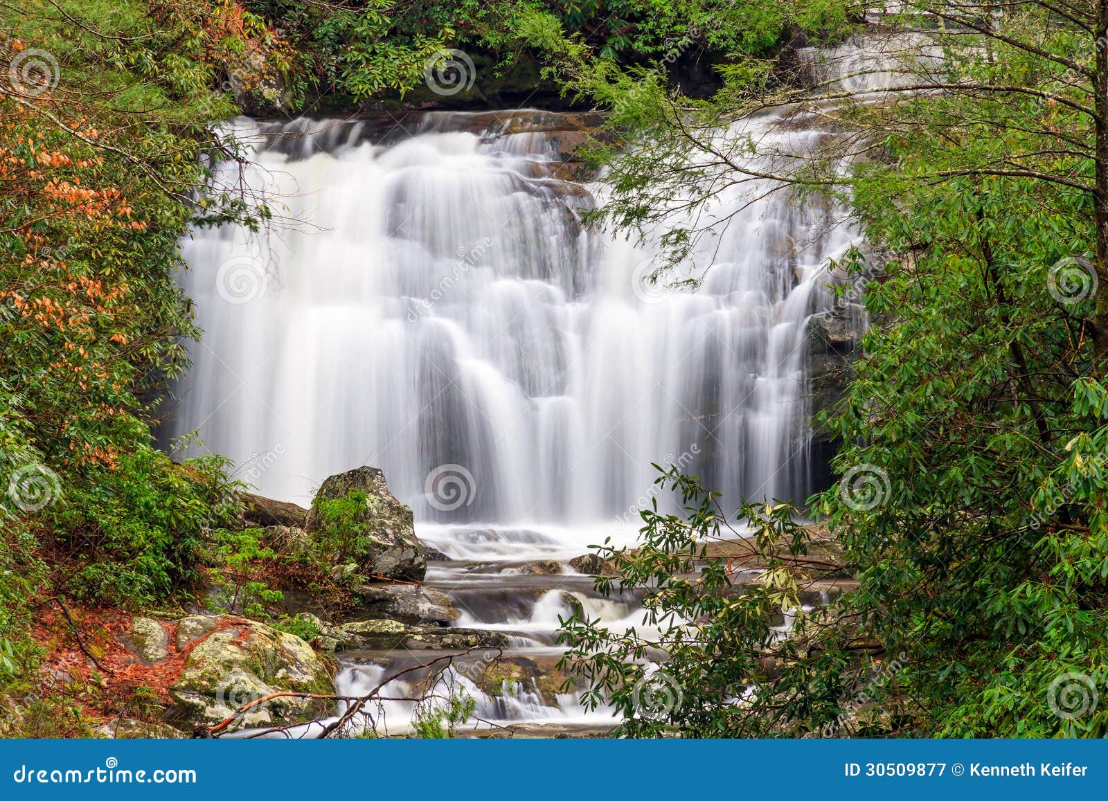 meigs falls in the smoky mountains