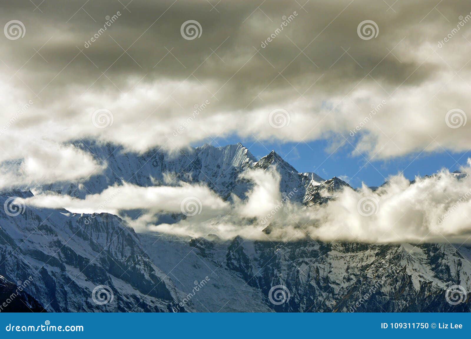 meili snow mountain mingyong glaciers