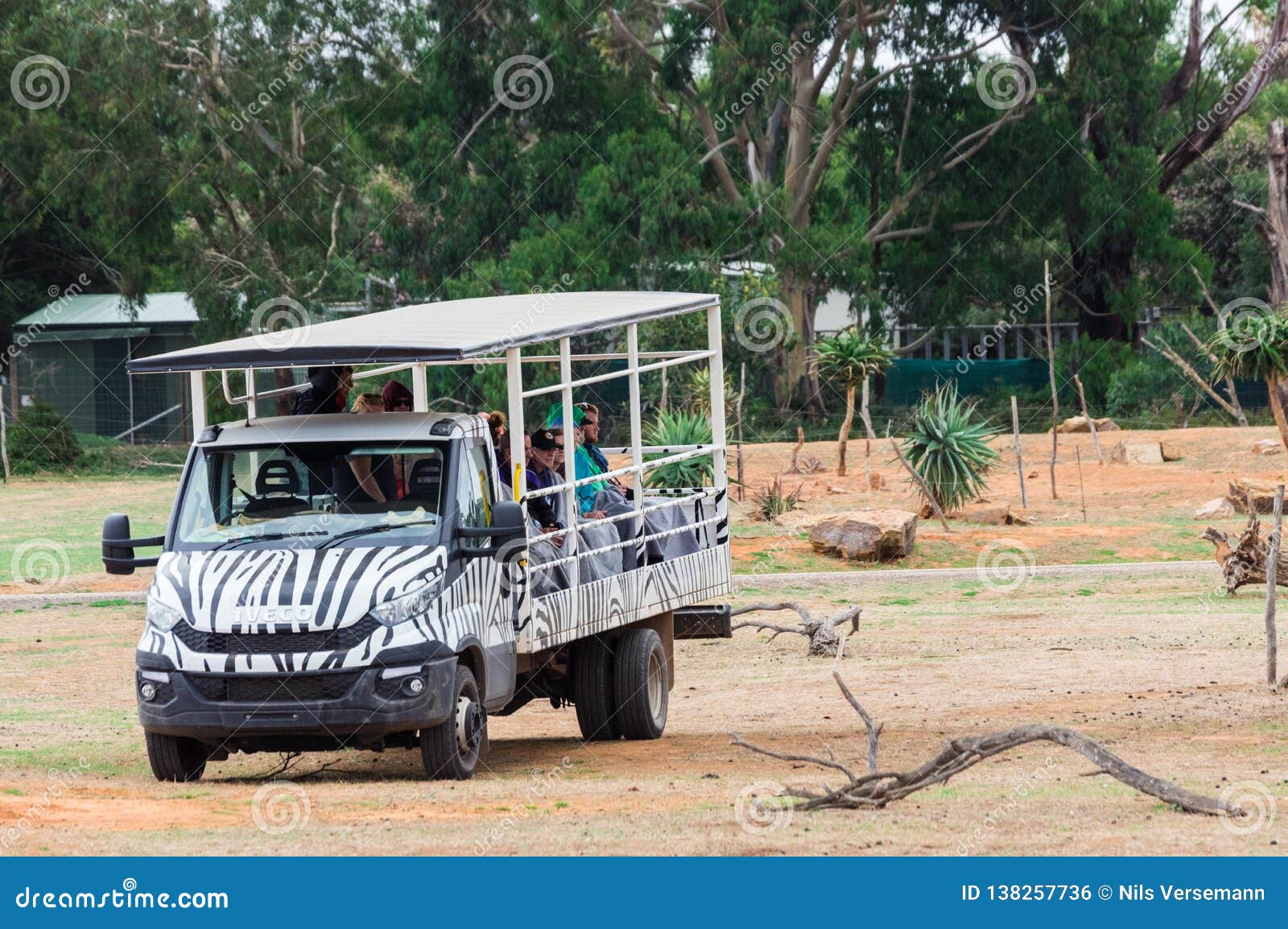 werribee zoo safari bus pram