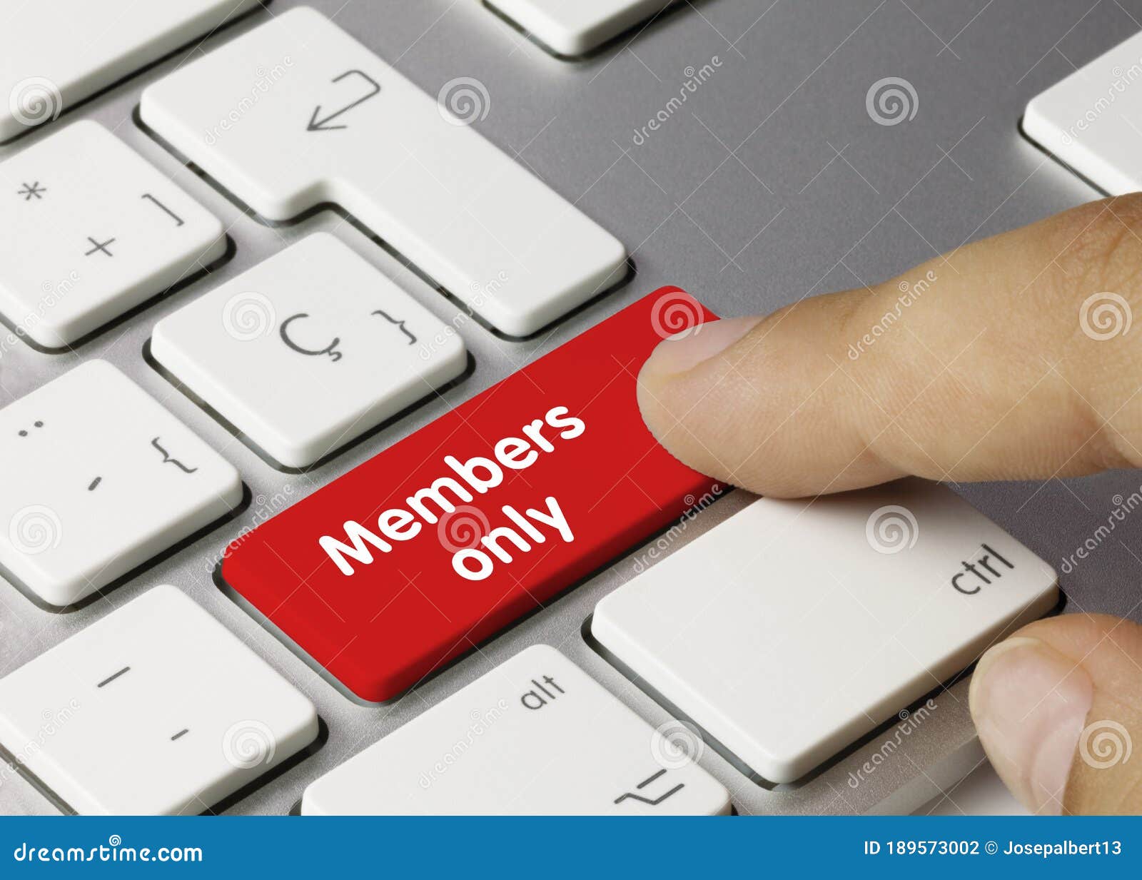 members only - inscription on red keyboard key