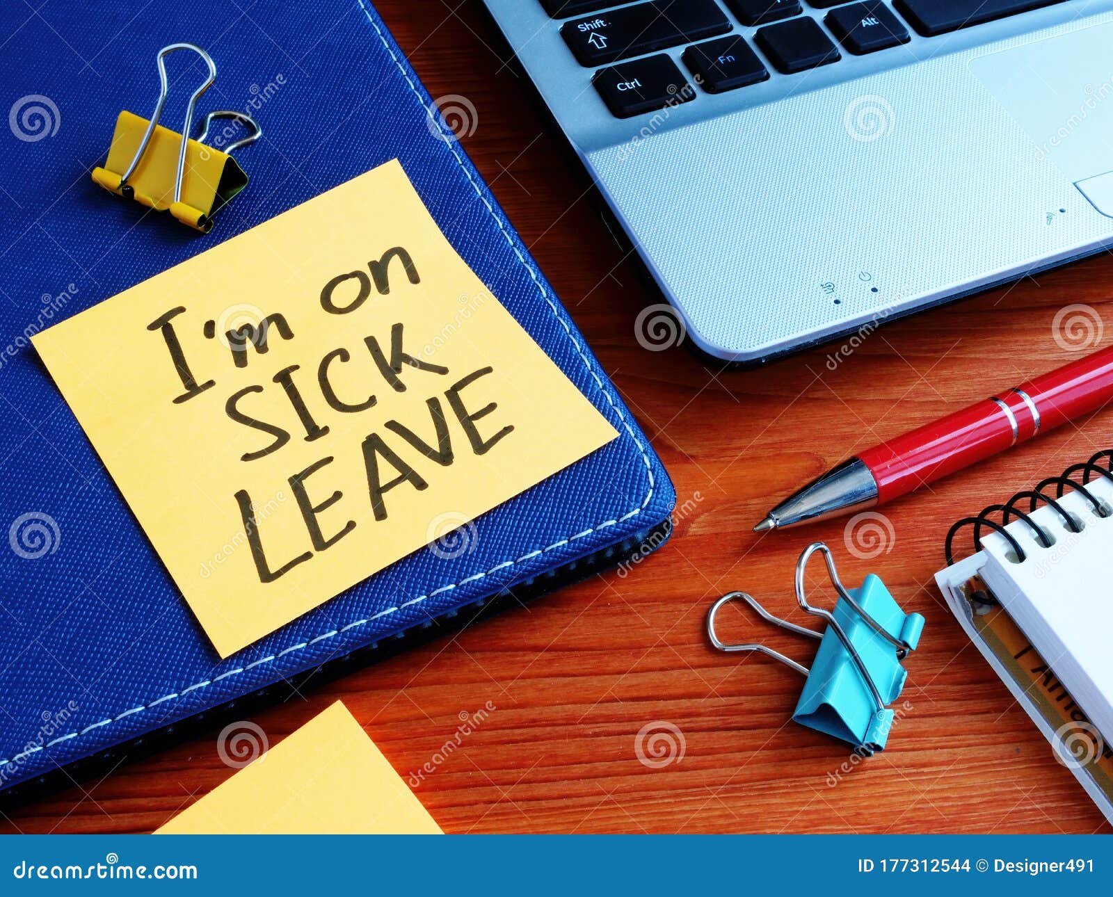 memo stick with message i am on sick leave