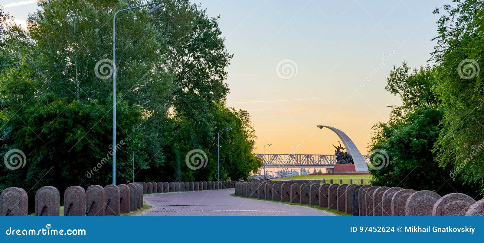 memorial complex kumzhenskaya grove in honor of fallen soldiers of the red army liberating rostov-on-don in 1941 and 1943. object