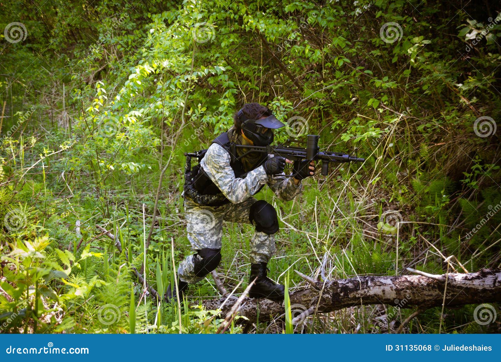 Men playing paintball stock photo. Image of action, outdoor 31135068