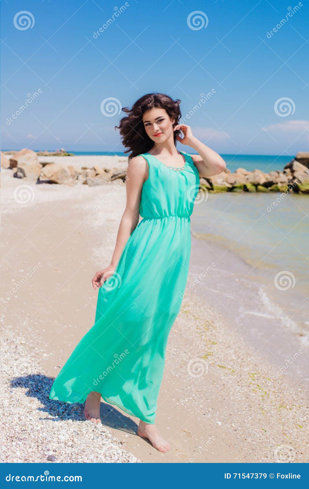 fotos na praia de vestido longo