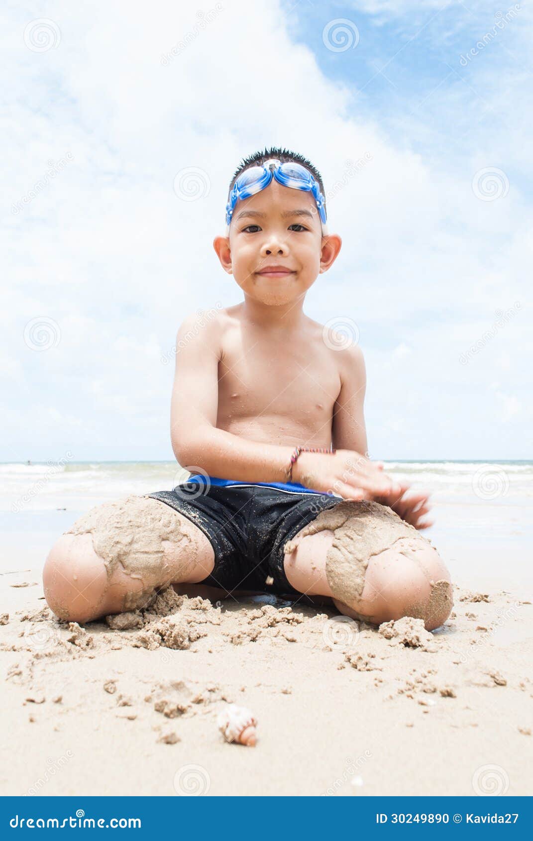 порно маленькие мальчики пляж фото 76