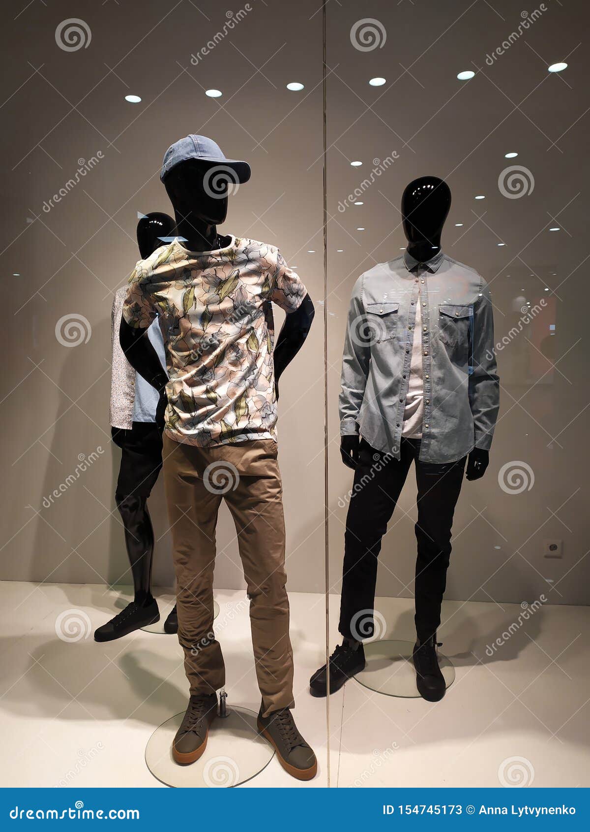 Mens Mannequins on Store Stand Stock Image - Image of clothing ...