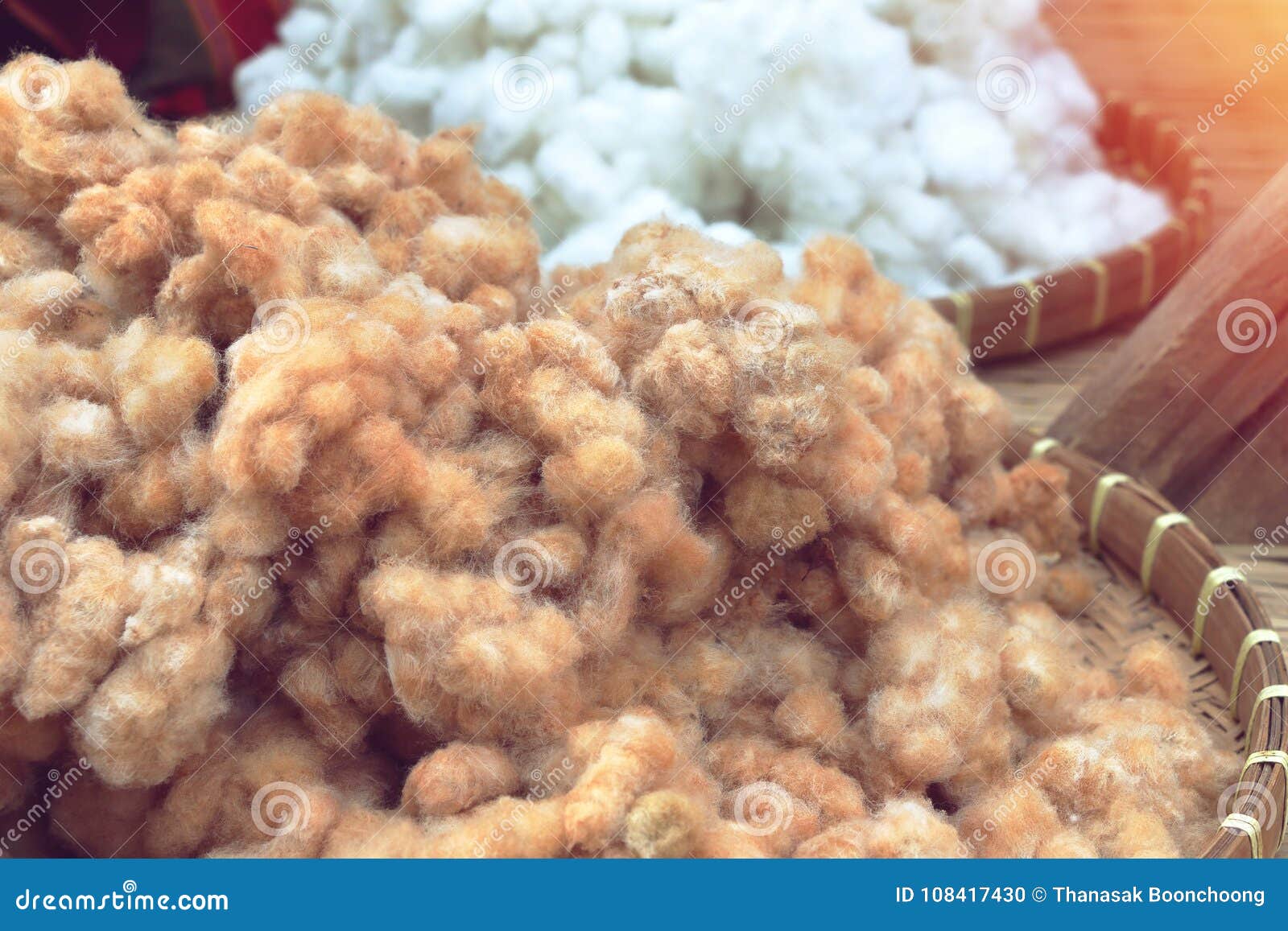 Merce Nel Carrello Del Cotone Utilizzata Come Fibra Tessile Fotografia Stock Immagine Di Naughty Background 108417430