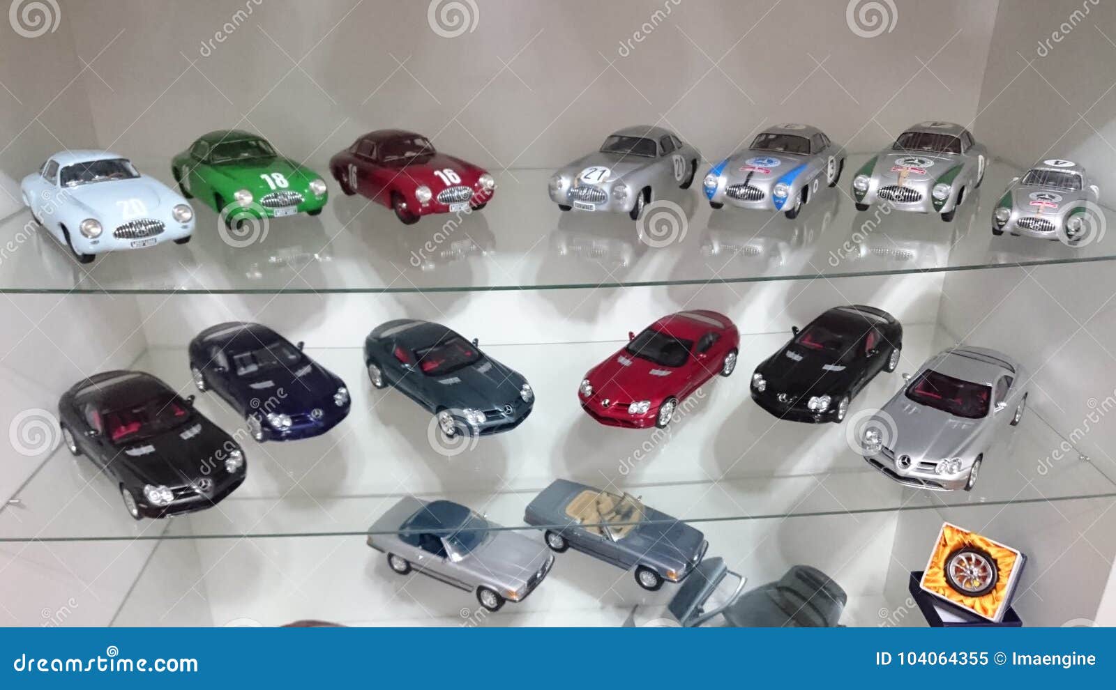 display diecast car collection