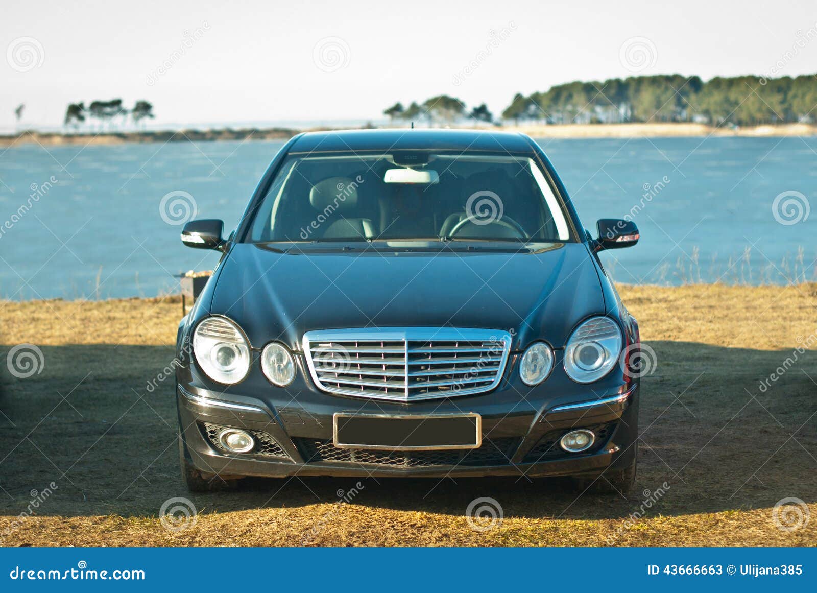 W211 Mercedes Stock Photos - Free & Royalty-Free Stock Photos from  Dreamstime