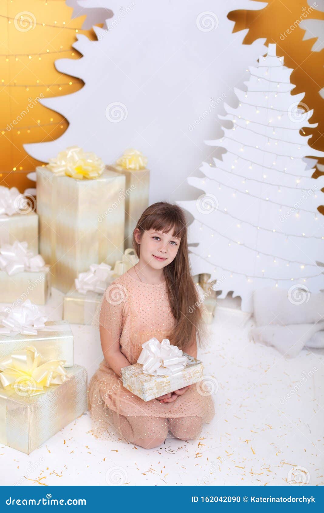 Merry Christmas And Happy Holidays. New Year 2020. Christmas Holiday Concept. Little Girl In ...