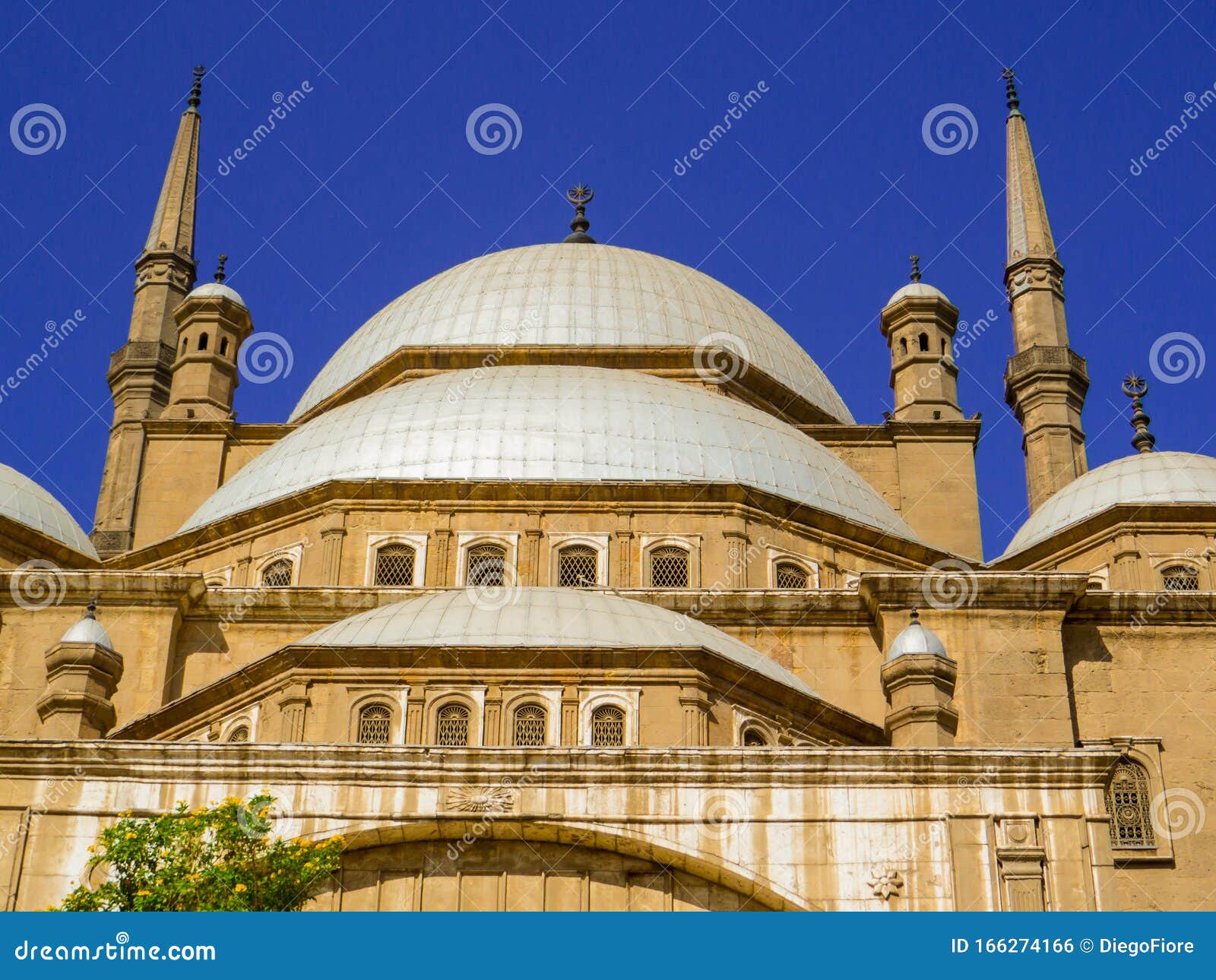 Mesquita de Muhammad Ali, Cairo, Egito. Vista do exterior da Mesquita de Muhammad Ali, Cairo Citadel, Egito