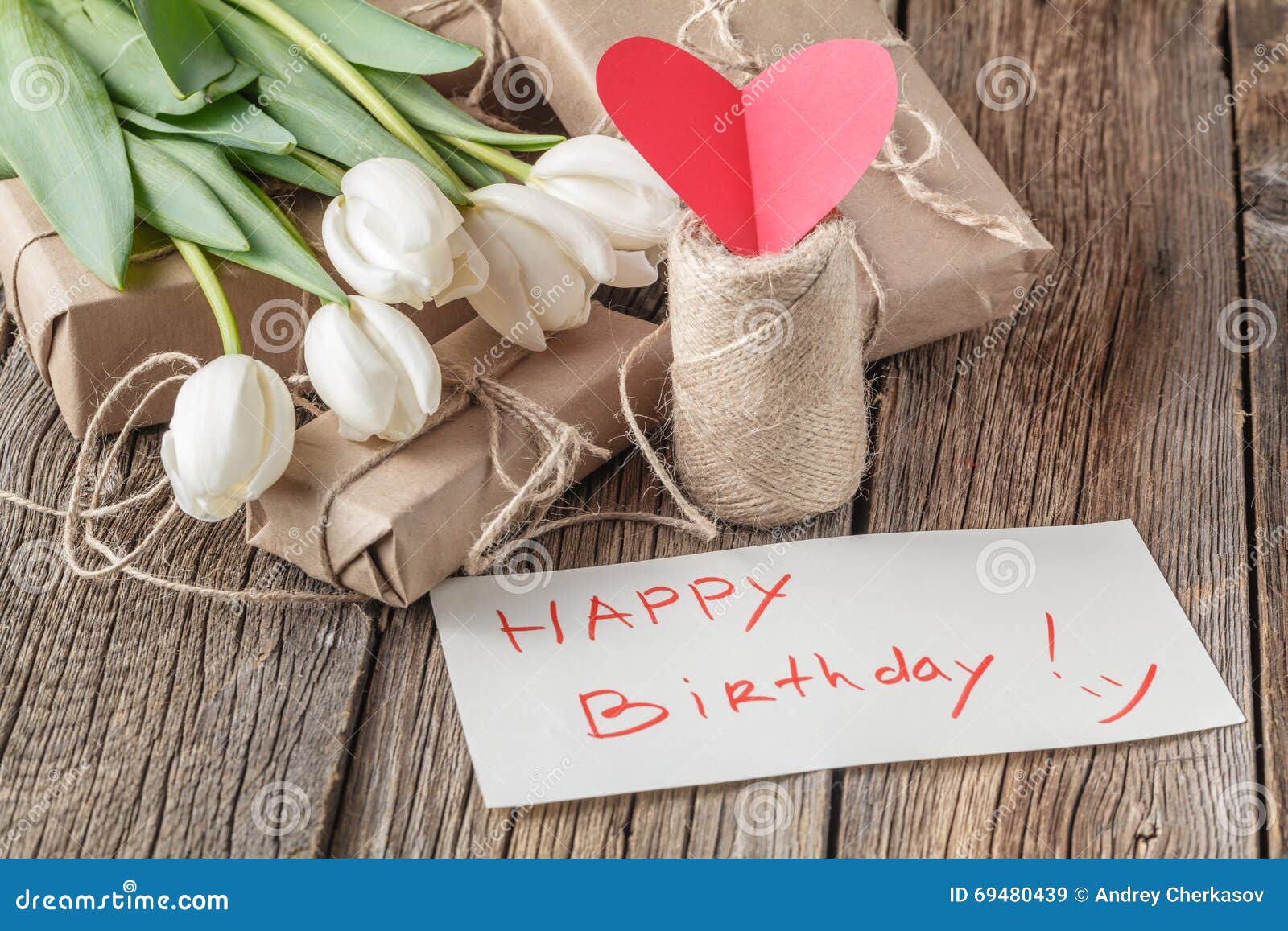 Buona festa della mamma messaggio su cuore di legno rustico con i ...