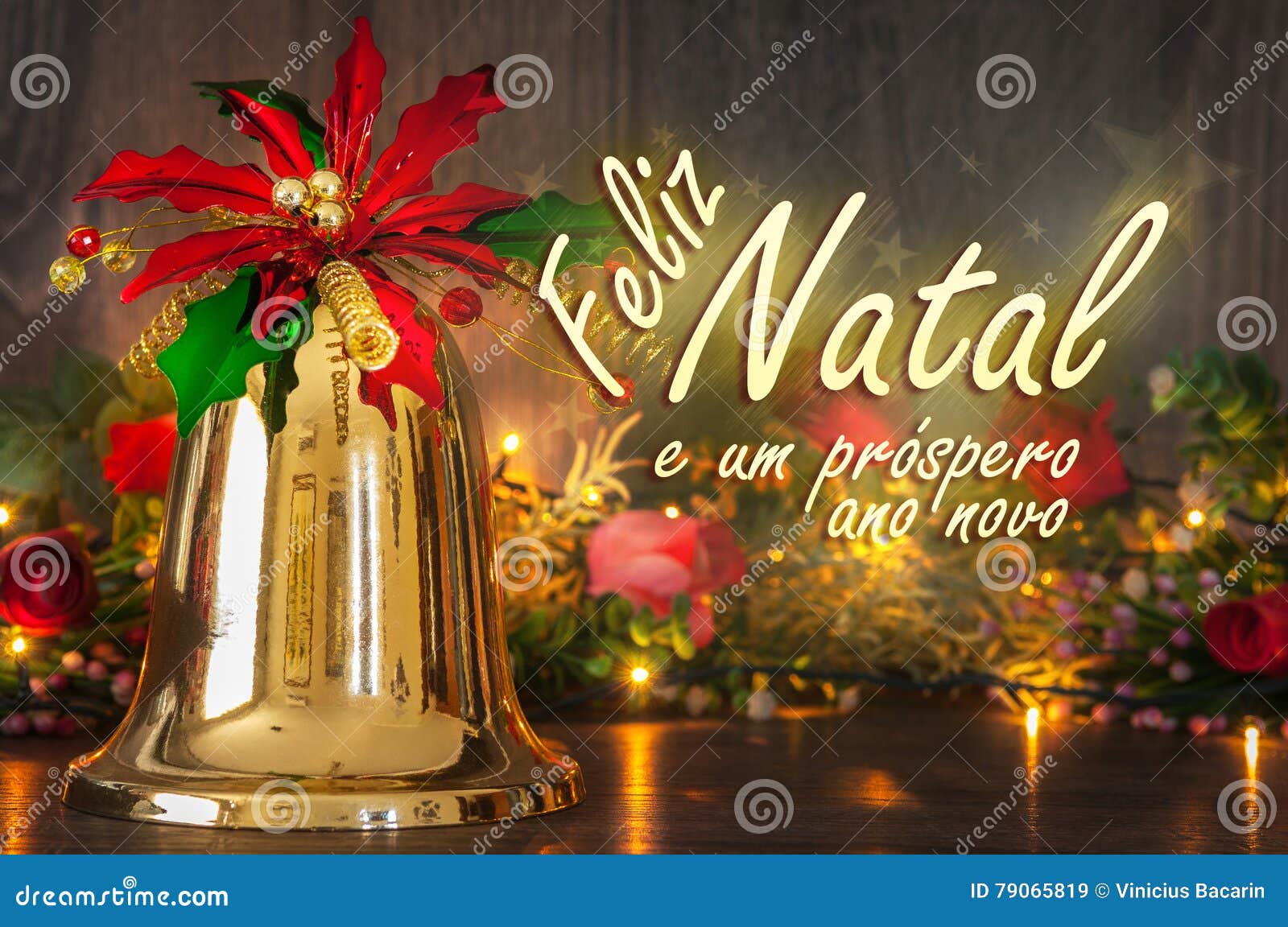 Buon Natale In Portoghese.Messaggio Di Buon Natale In Portoghese Bell Flowes E Luci Sui Precedenti Illustrazione Di Stock Illustrazione Di Flangia Vostro 79065819