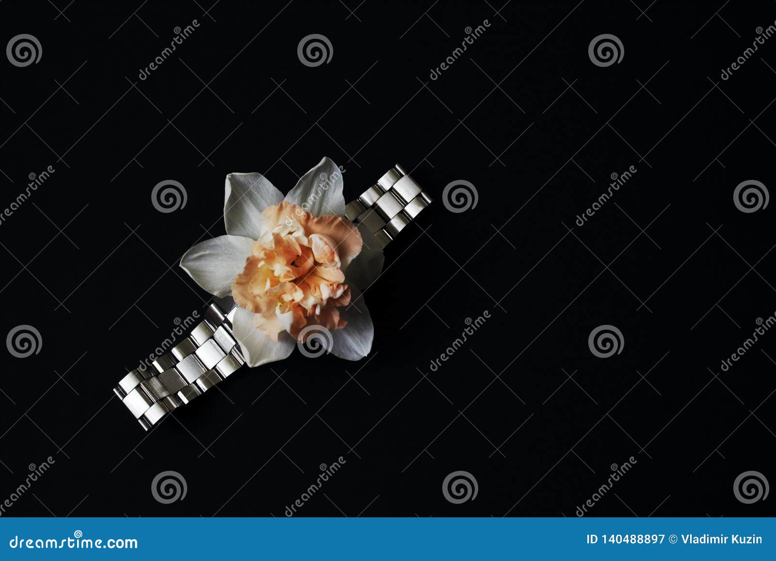 Black Background Flower Bracelets