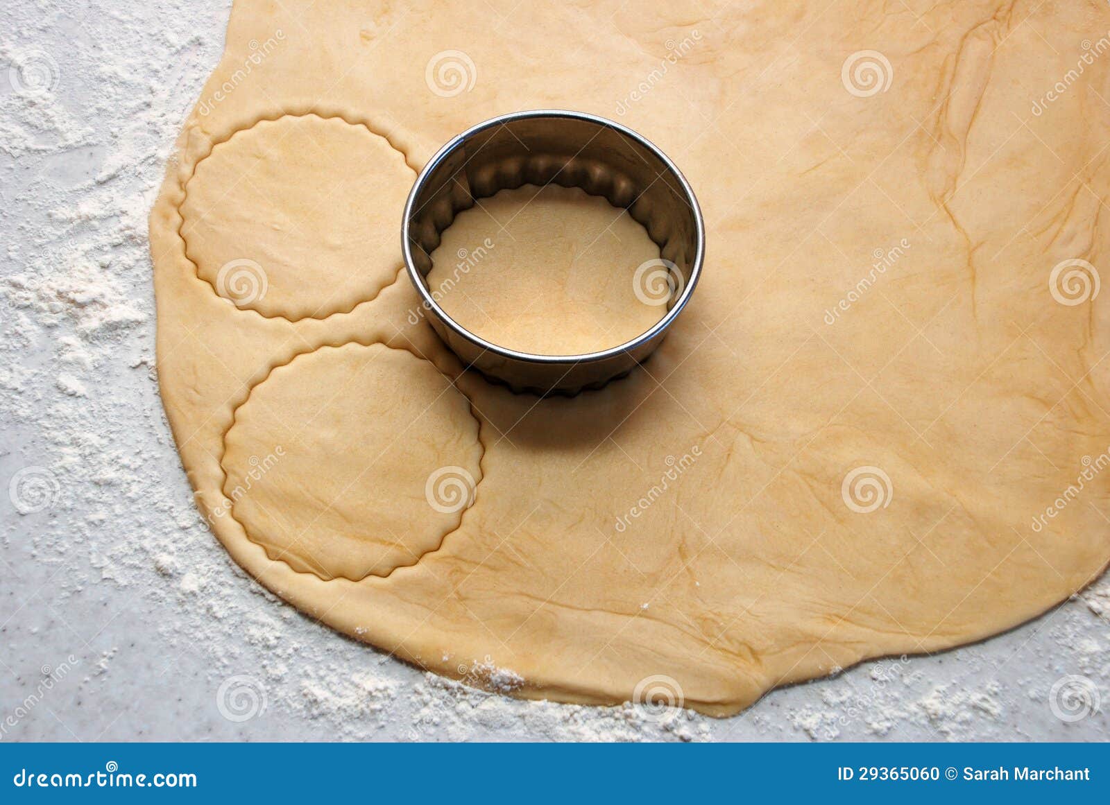 pastry cutter 4 Jam For Cutter Of Pastry Tarts Out Cutting Circles Metal pastry cutter 4 Jam For Cutter Of Pastry Tarts Out Cutting Circles Metal