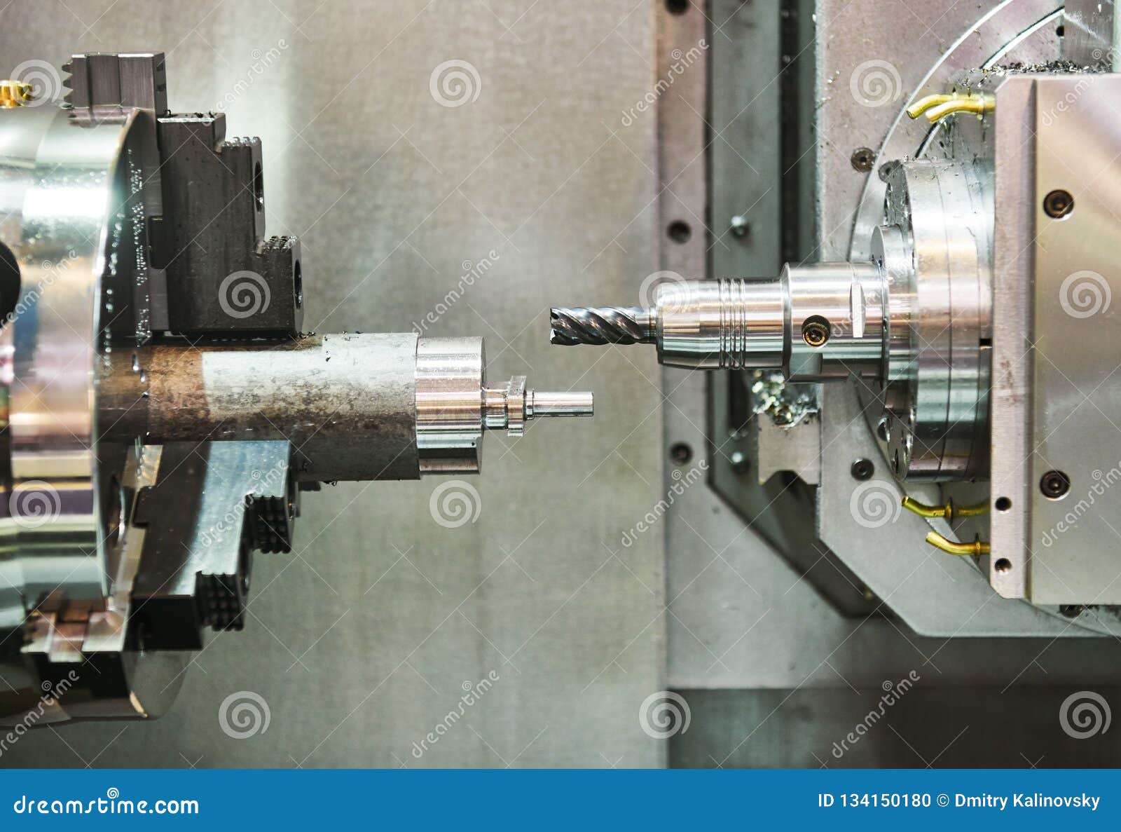 metalworking milling process on lathe cnc center