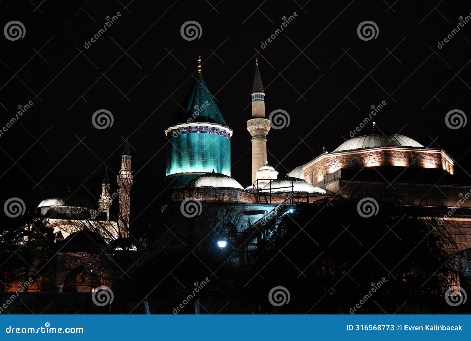 mevlana museum, konya, turkiye