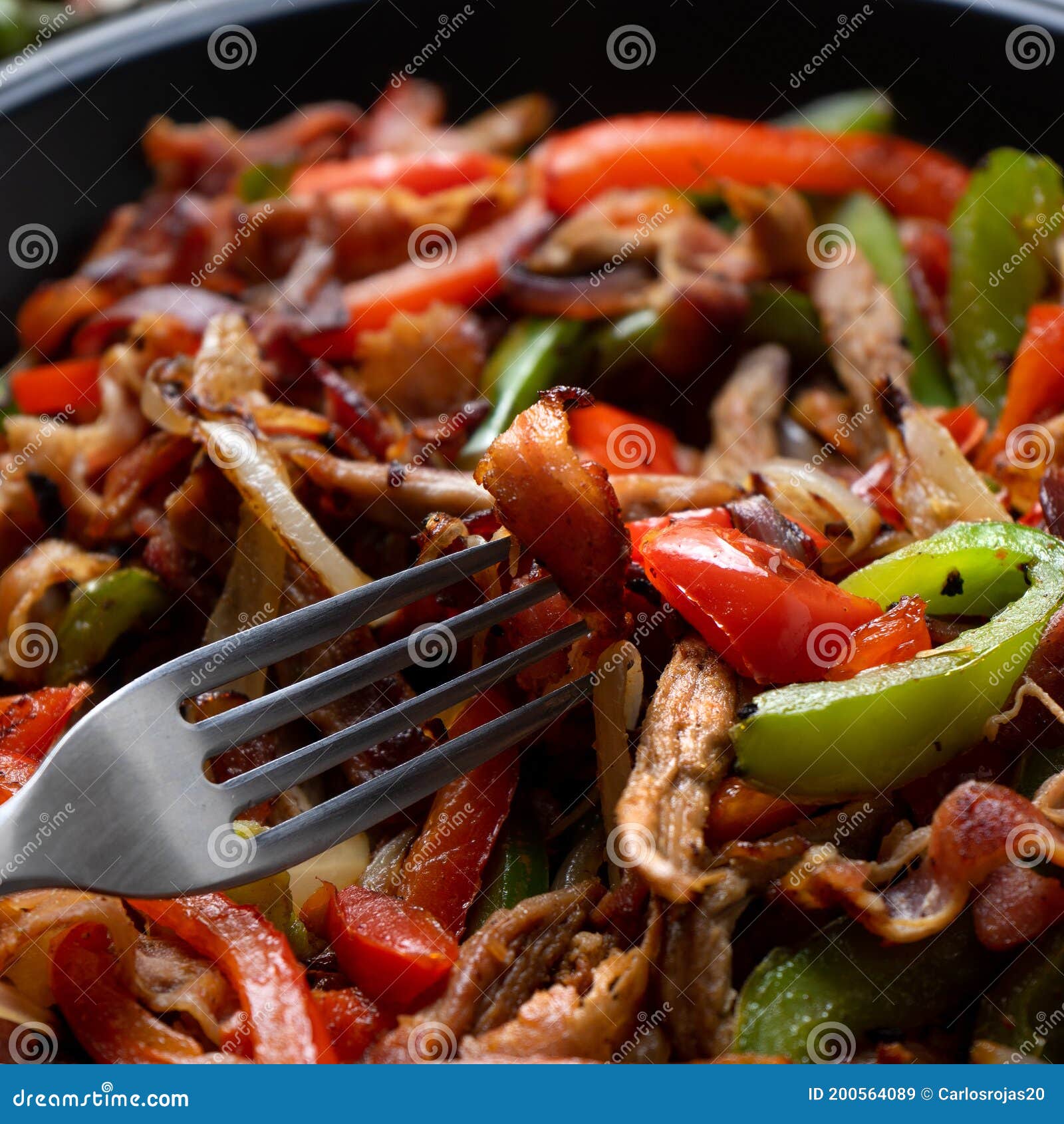 mexican beef fajitas also called alambre