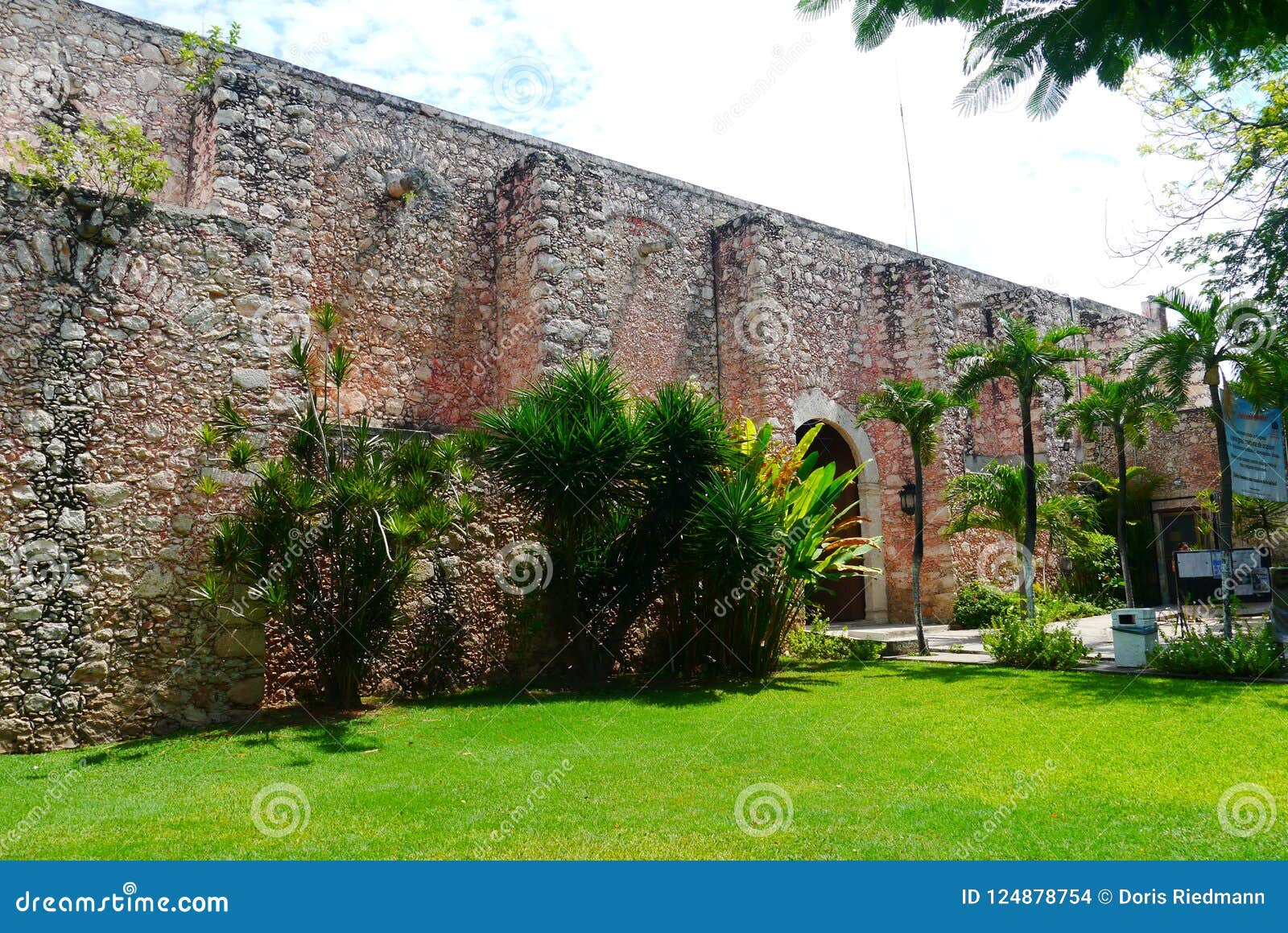 mexican church merida churbunacolonial architecture historia