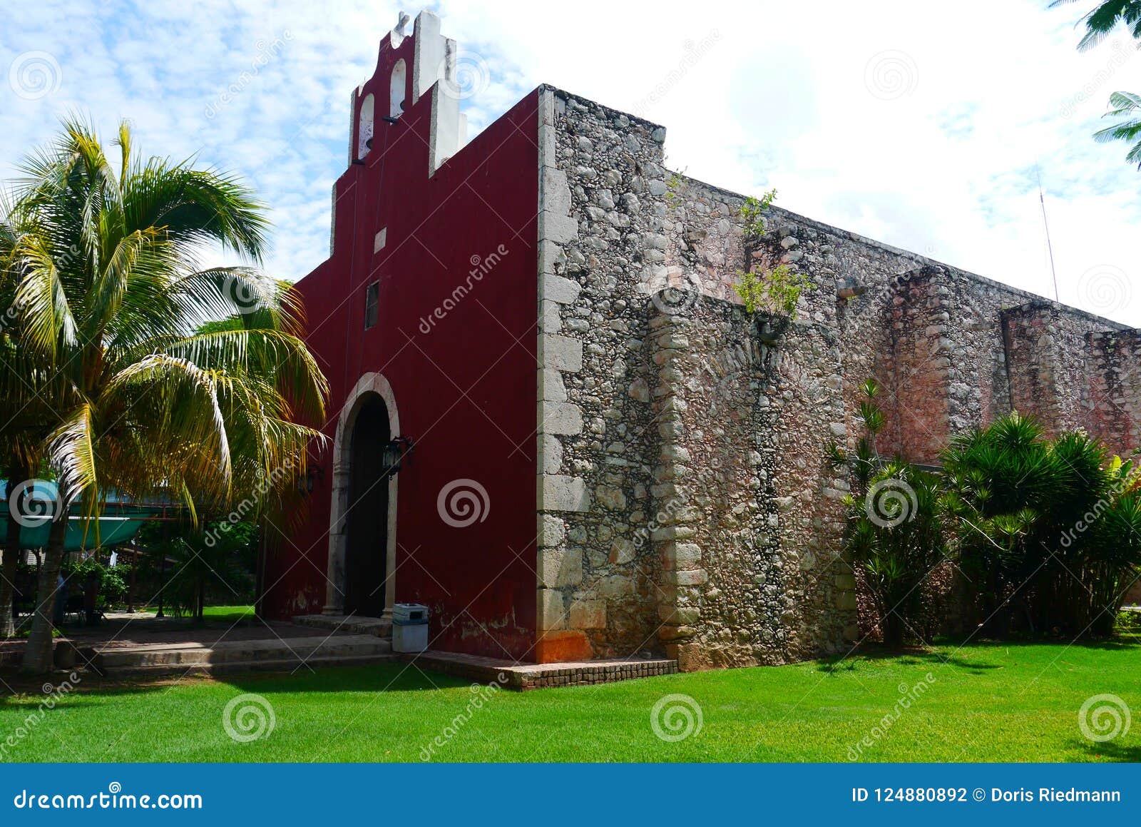 mexican church merida churbunacolonial architecture historia