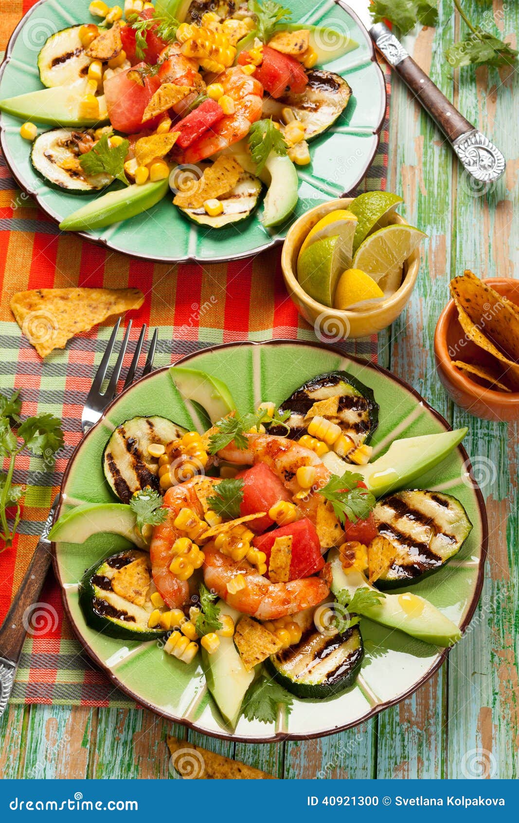 Mexican Grilled Shrimp Salad Stock Photo - Image of food, prawn: 40921300