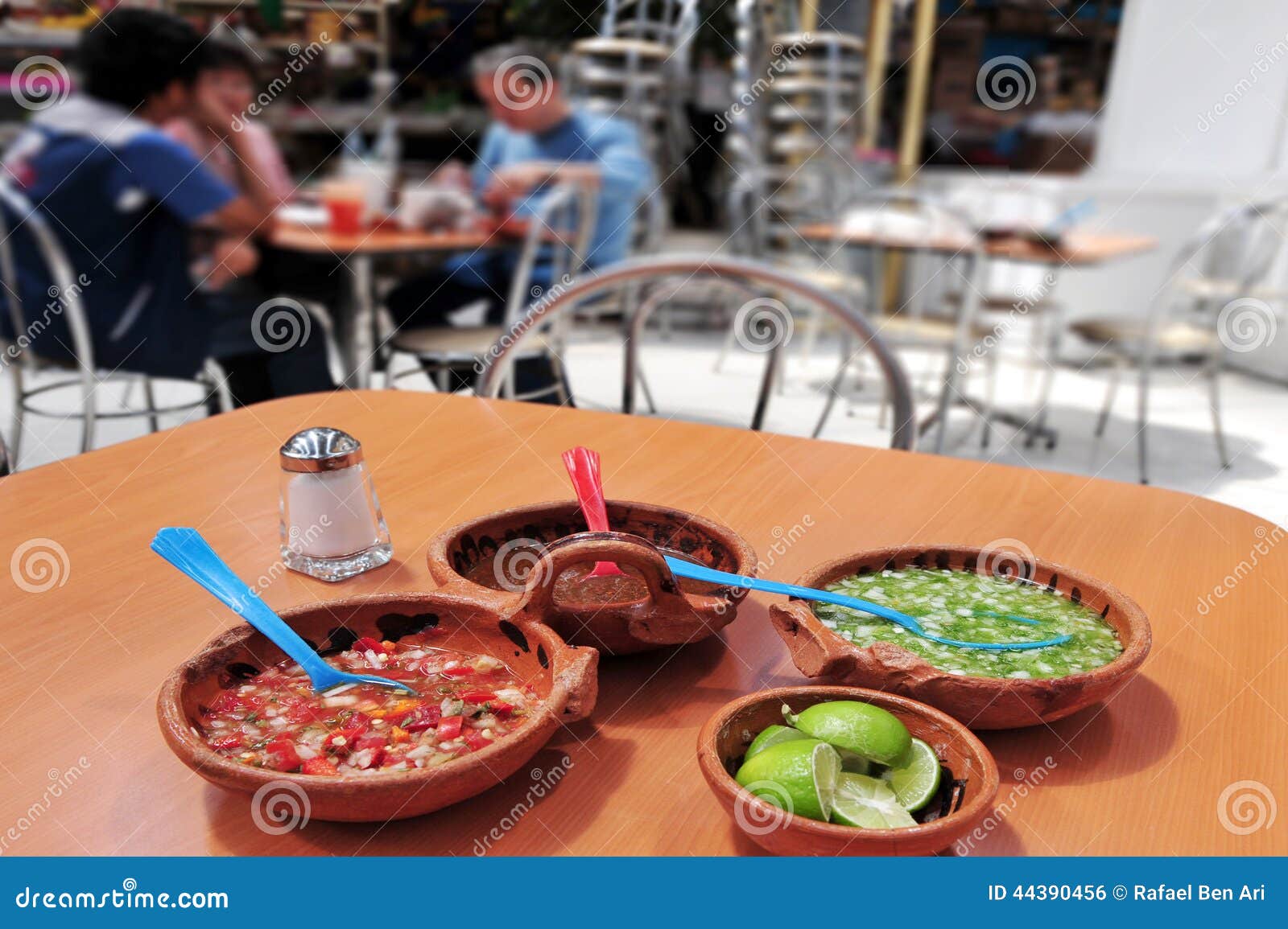 Mexican People Eating Mexican Food Editorial Photo - Image of lifestyle