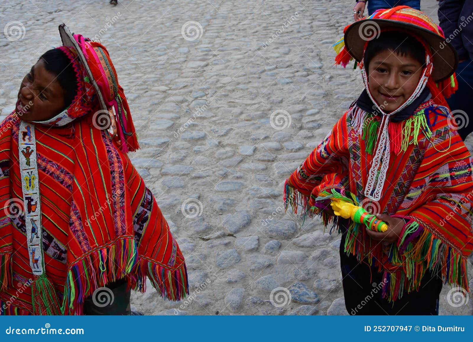 Mexican Tourists with Ponchos and Sombreros 5 Editorial Photography ...