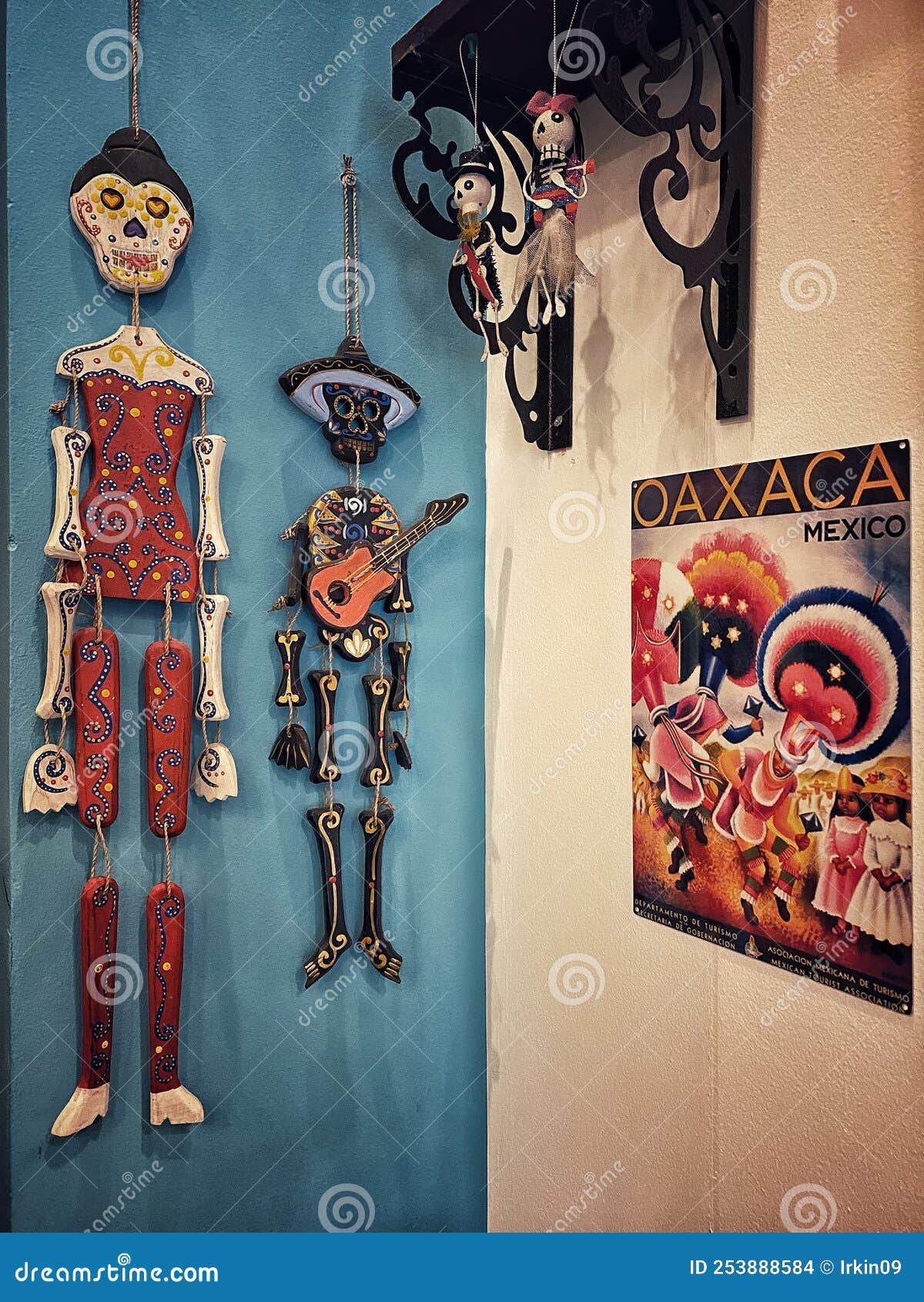 Mexican wall decor editorial stock image. Image of toys 253888584