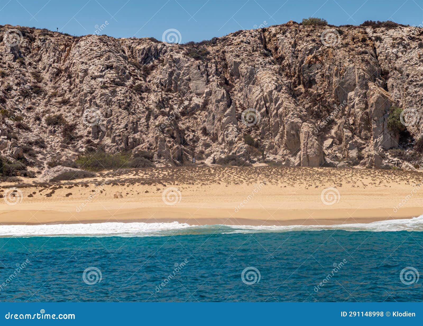 empty playa de los amantes beach, cabo san lucas, mexico
