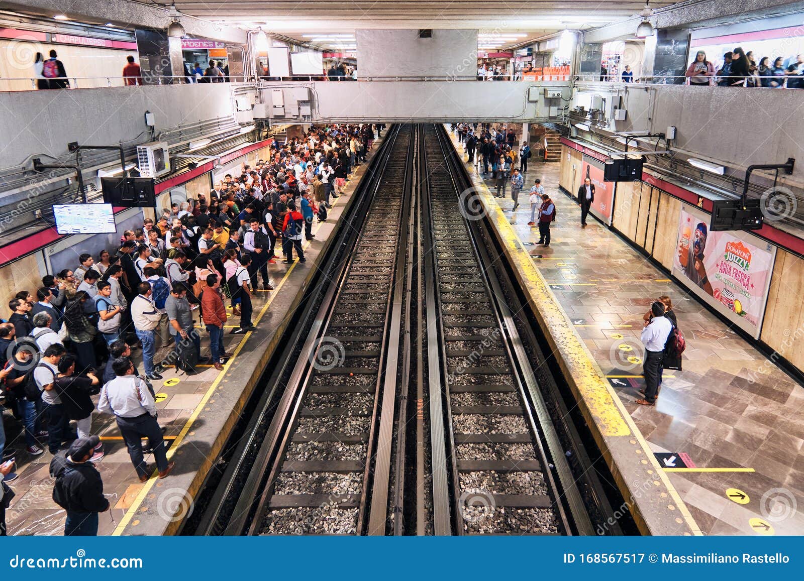 People Wait for Metro in Station of Mexico City Editorial Photography