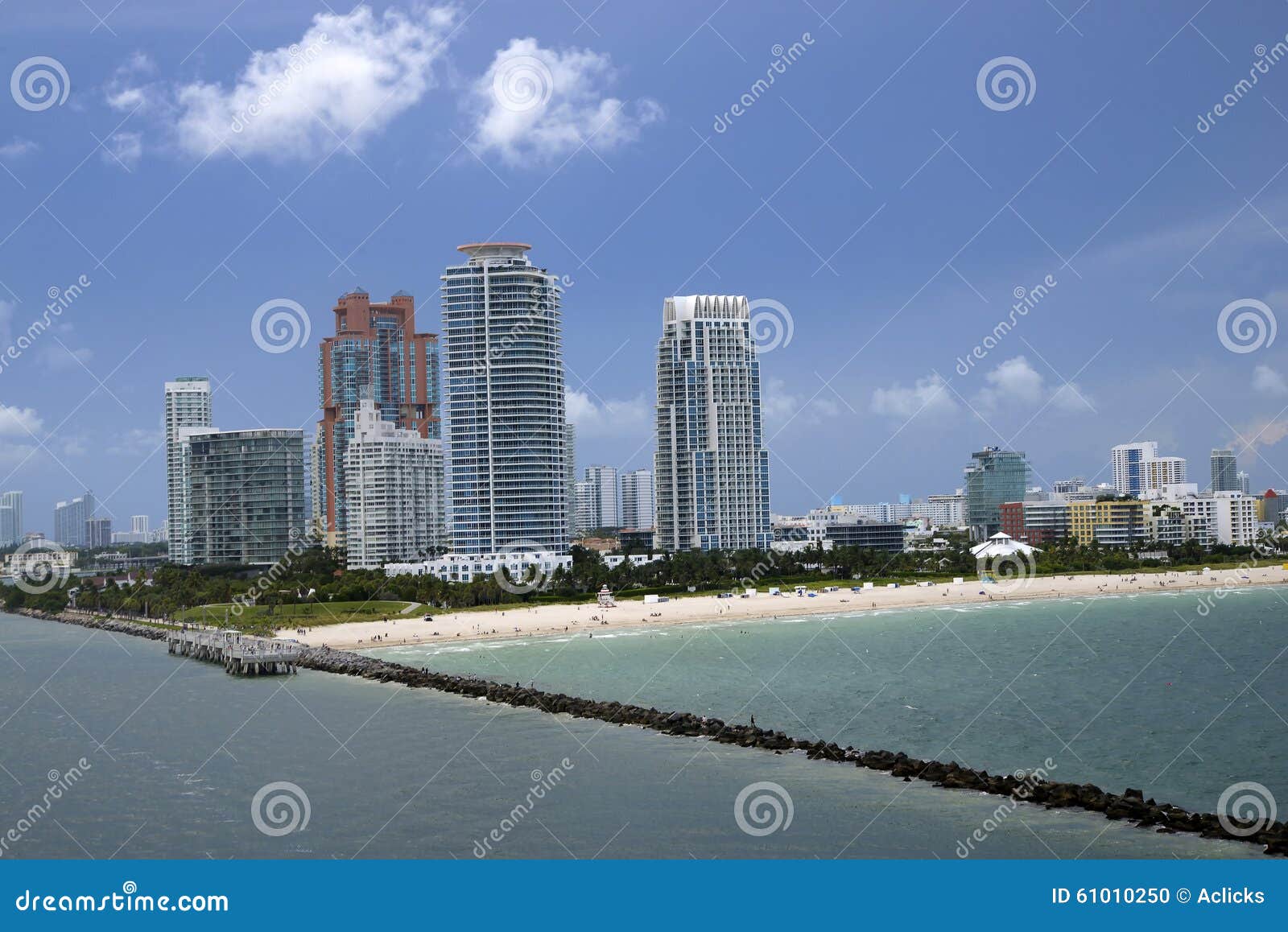 Miami Beach In Florida Miami Florida Kusten Kuste Insel Freizeit Wohnungen Tropisch Reise Ufergegend Reiseziele So Stockfoto Bild Von Lebensstil Meer 61010250