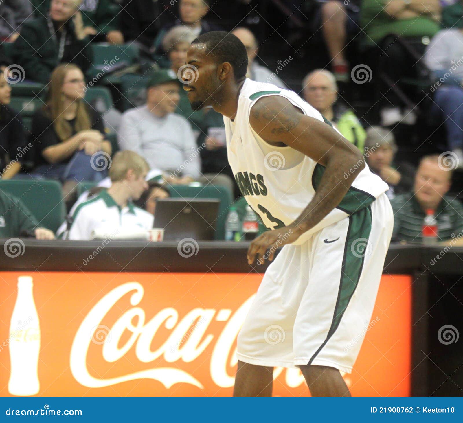 Michael Harvey editorial photography. Image of basketball 21900762