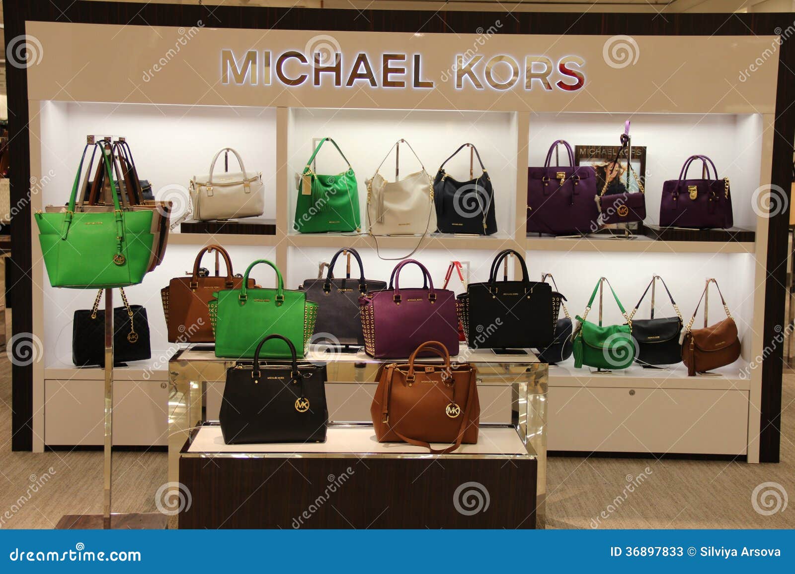 Michael Kors Handbag Fashion Store Foto de Stock Editorial - Imagem de ...