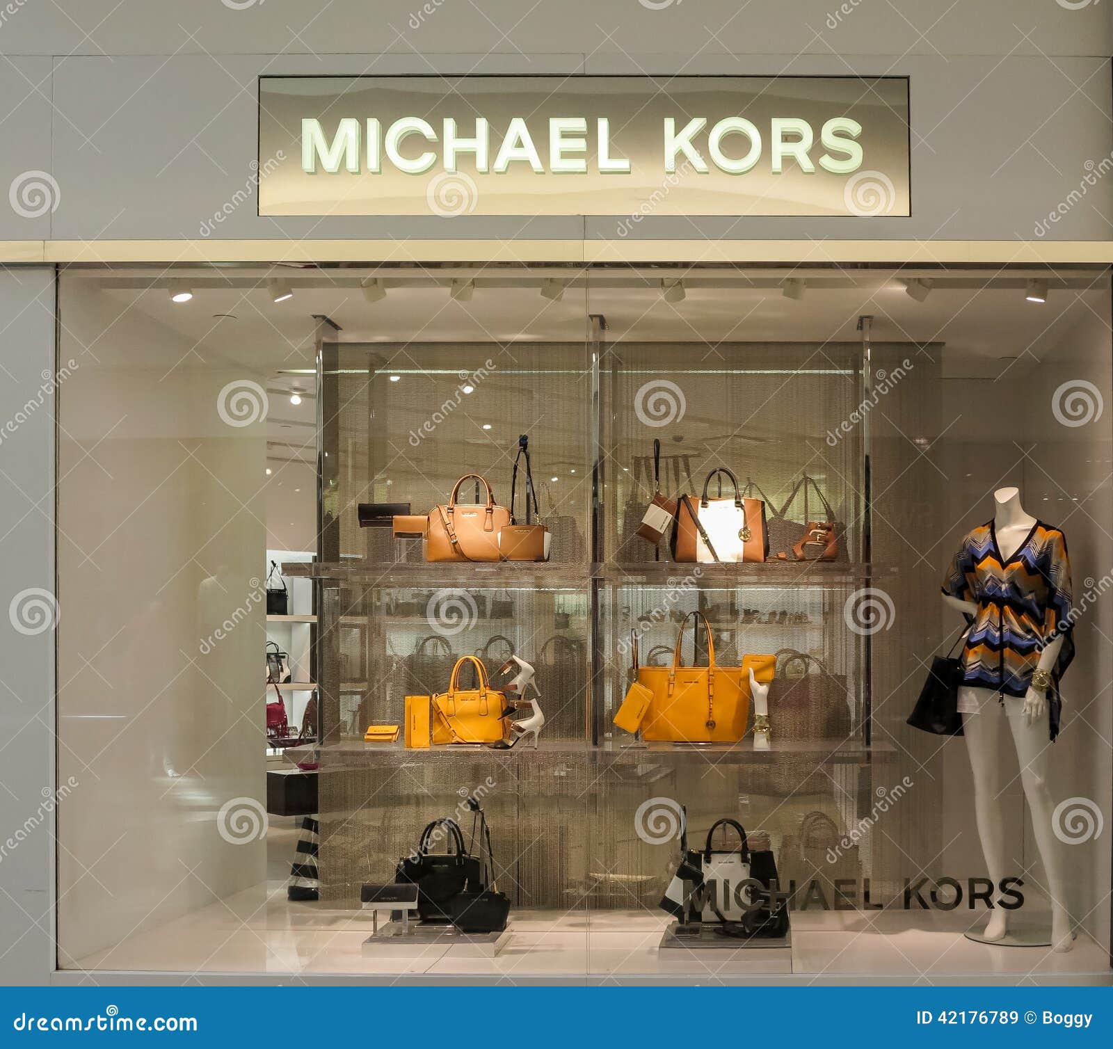 Santa Clara, CA USA January 14, 2021: Michael Kors Fashion, 44% OFF